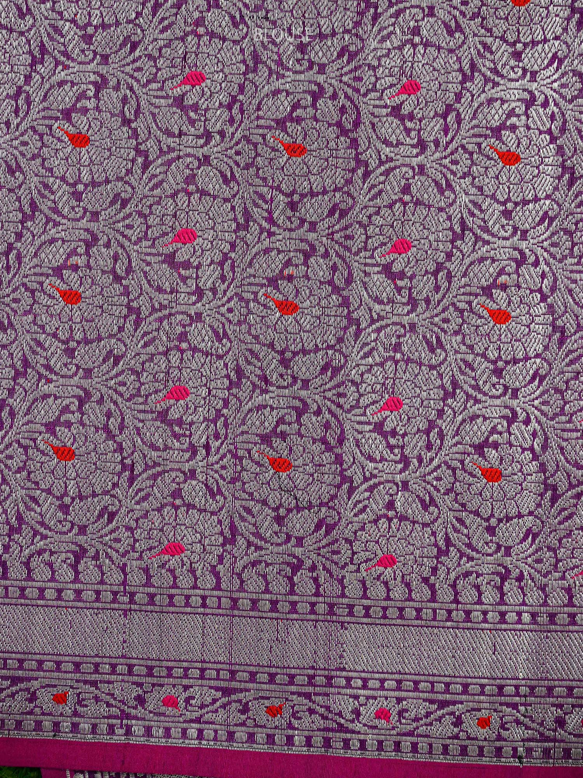Purple Booti Tussar Silk Handloom Banarasi Saree