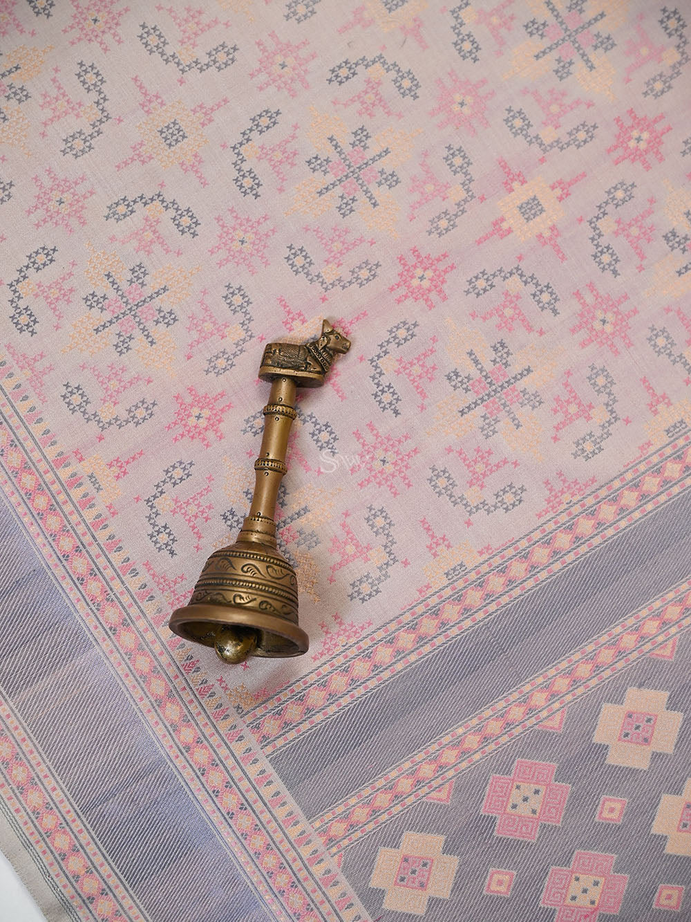 Pastel Onion Pink Tanchoi Silk Handloom Banarasi Saree - Sacred Weaves