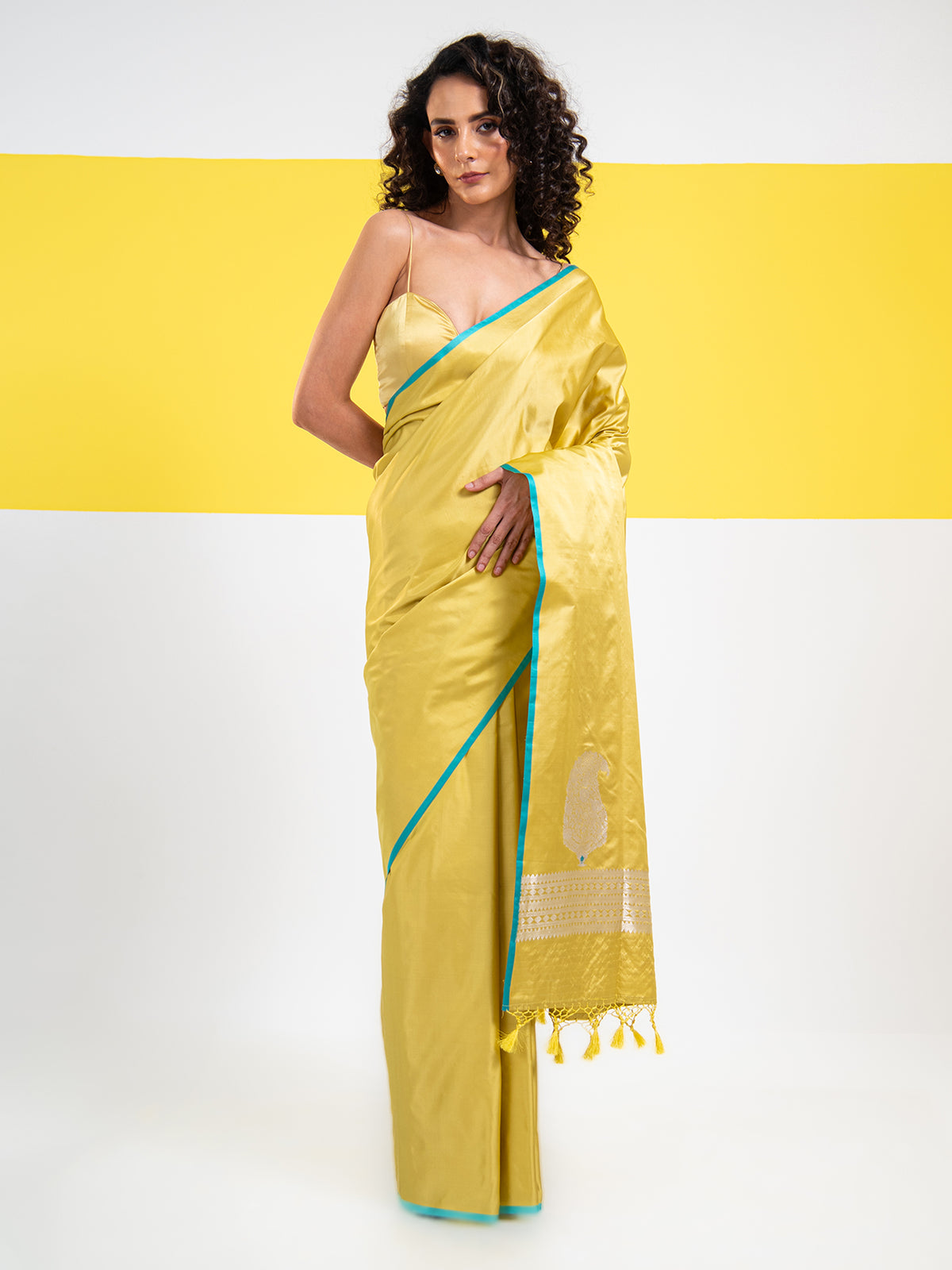 Lime Yellow Plain Satin Silk Handloom Banarasi Saree