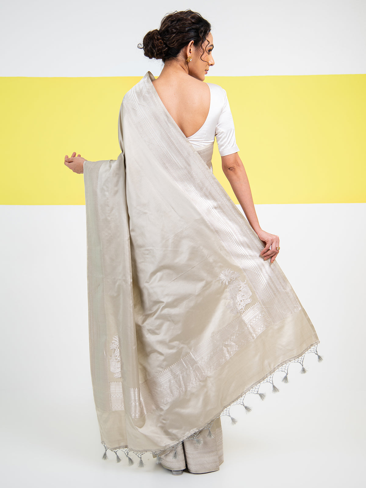 Off White Plain Satin Silk Handloom Banarasi Saree - Sacred Weaves