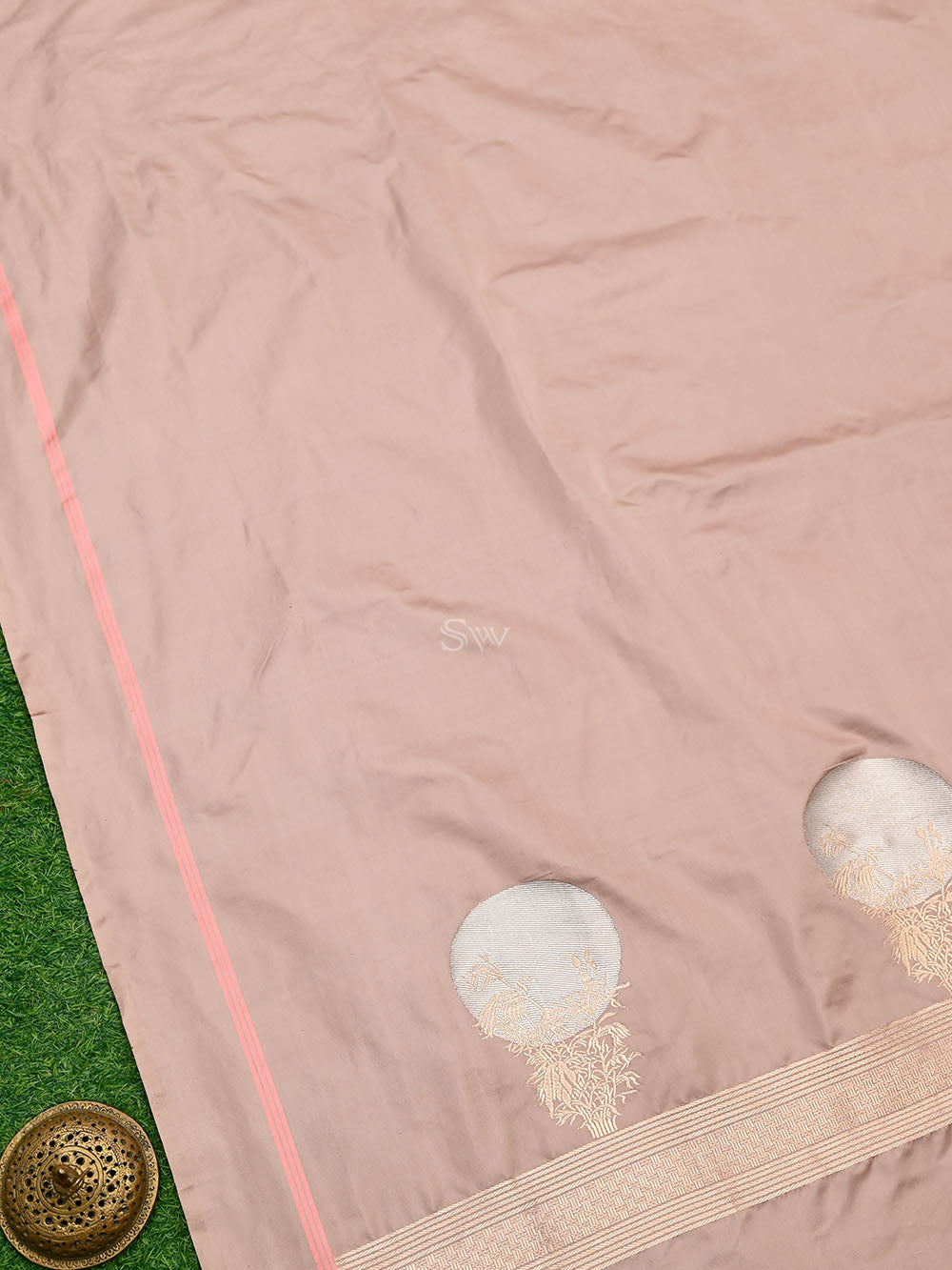 Pastel Peach Plain Satin Silk Handloom Banarasi Saree