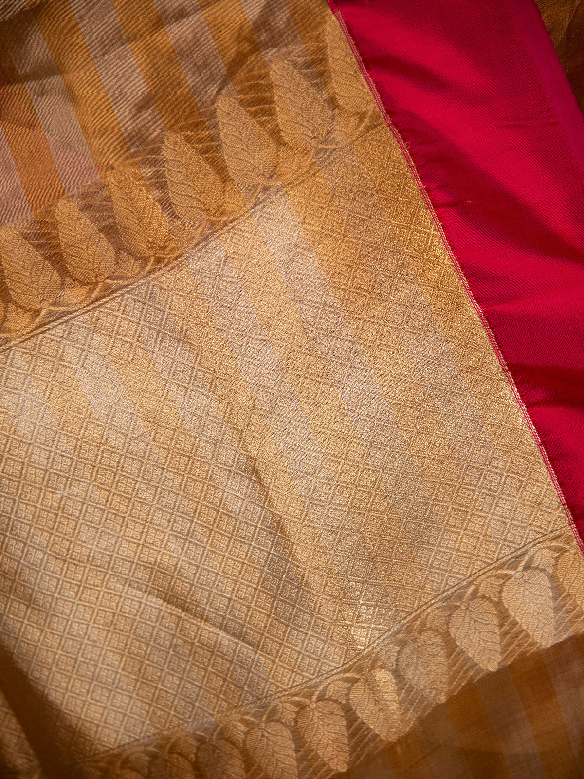 Gold Off White Tissue Rangkat Handloom Banarasi Saree - Sacred Weaves