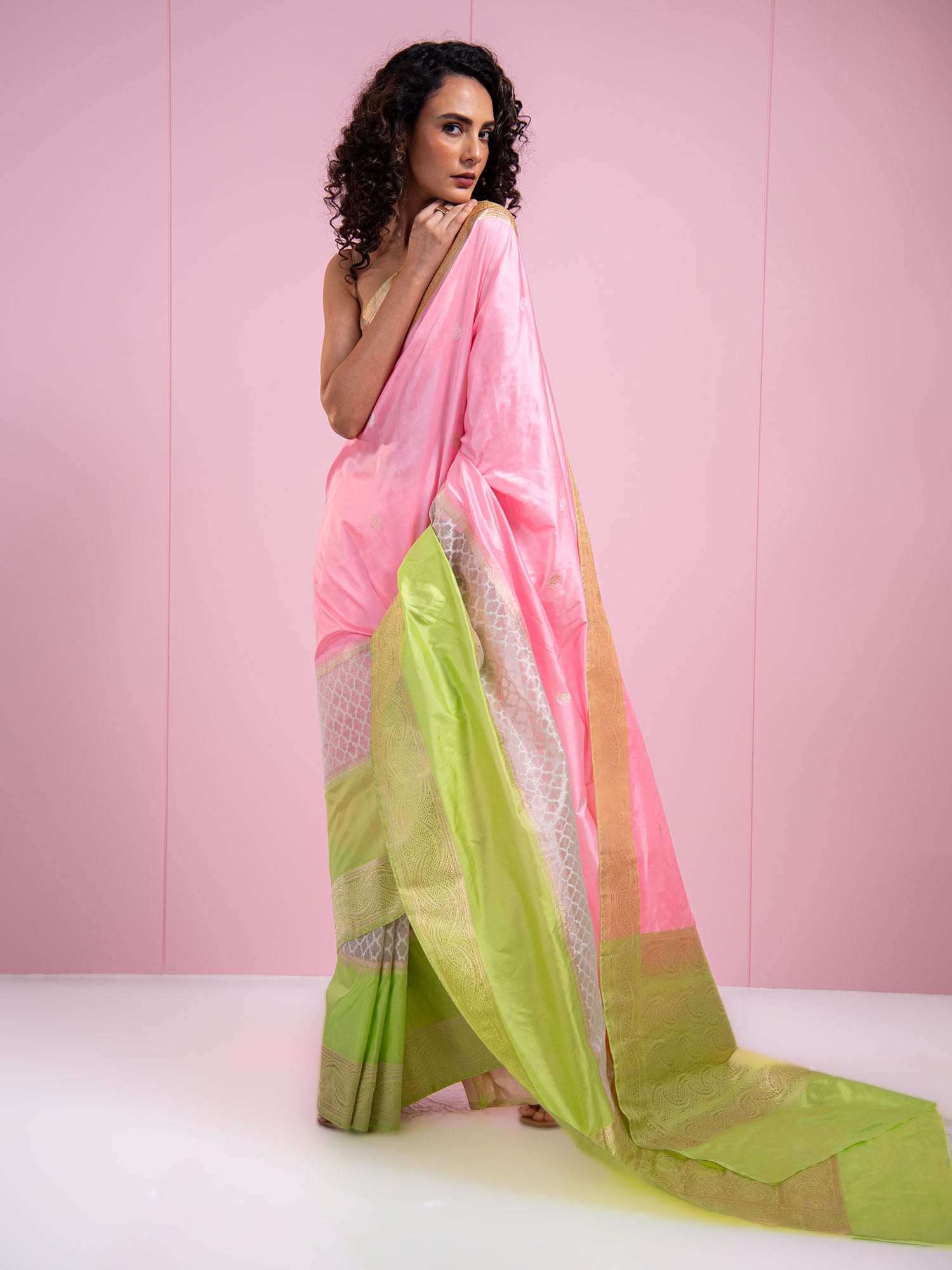 Pastel Pink Katan Silk Handloom Banarasi Saree - Sacred Weaves