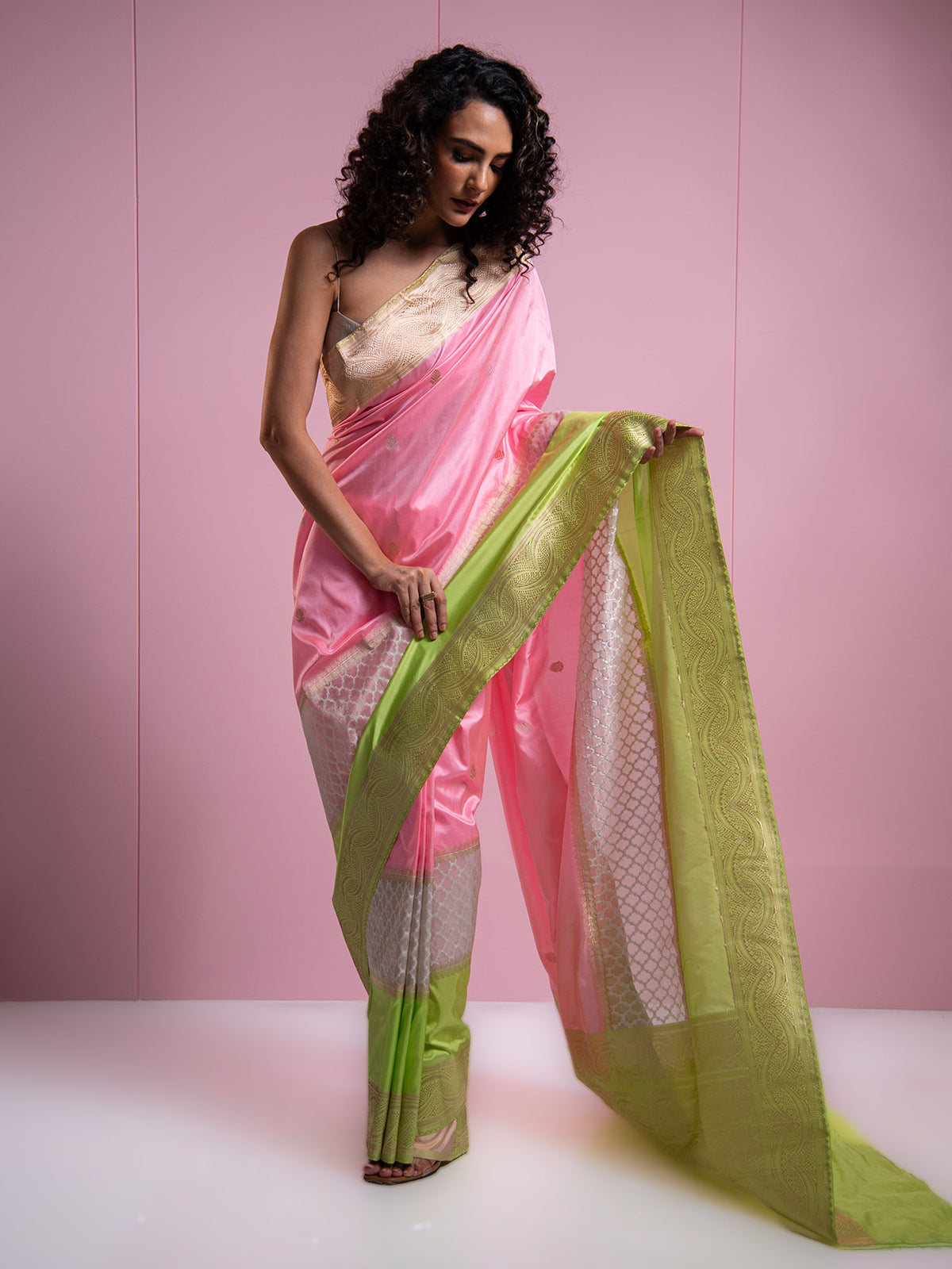 Pastel Pink Katan Silk Handloom Banarasi Saree - Sacred Weaves