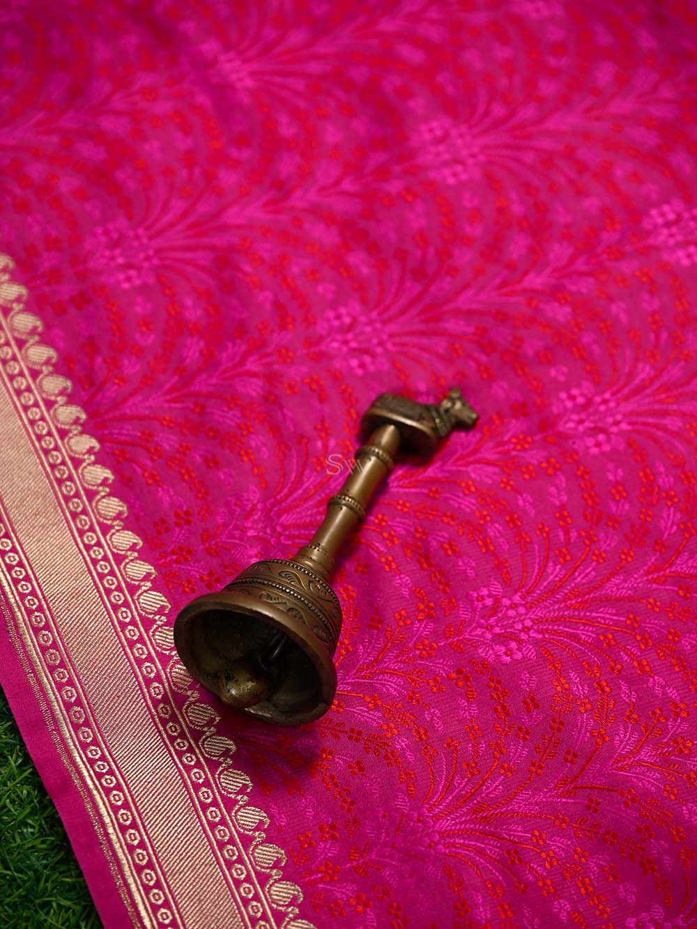 Pink Red  Satin Tanchoi  Handloom Banarasi Saree - Sacred Weaves