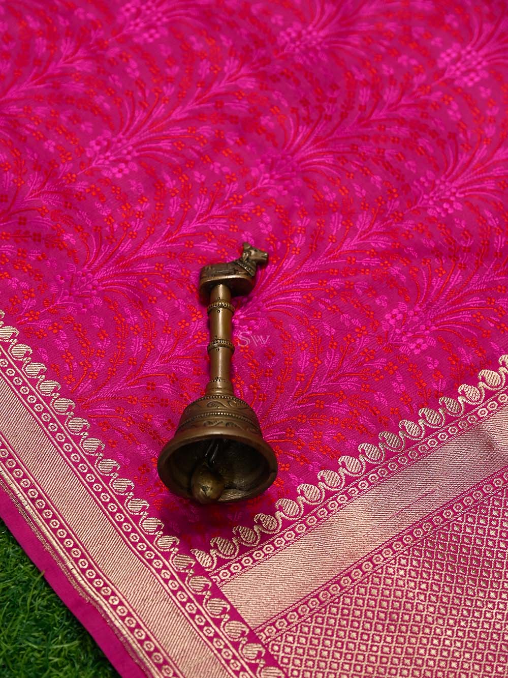 Pink Red  Satin Tanchoi  Handloom Banarasi Saree - Sacred Weaves