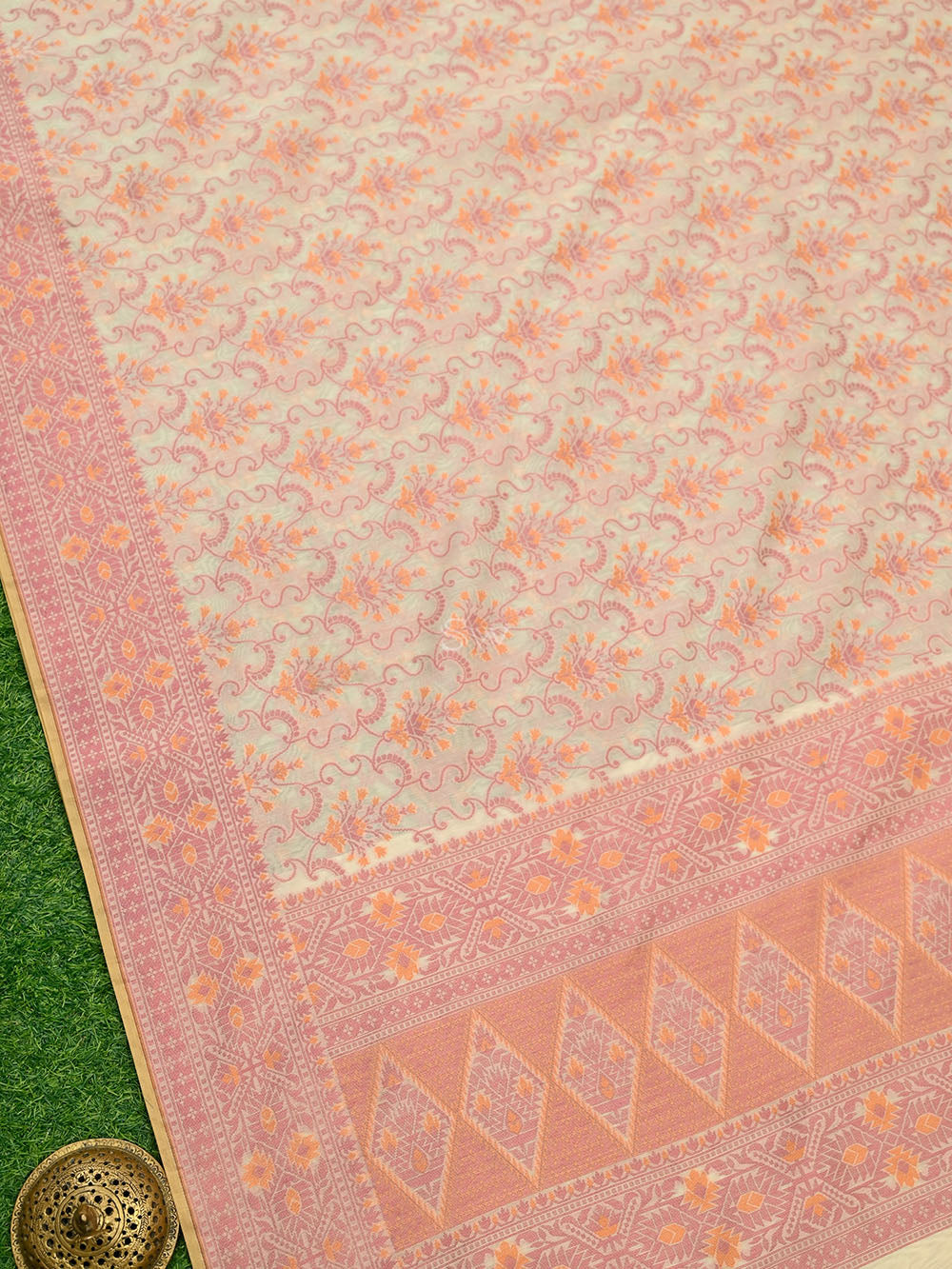 Off-White Meenakari Jaal Cotton Silk Handloom Banarasi Saree - Sacred Weaves