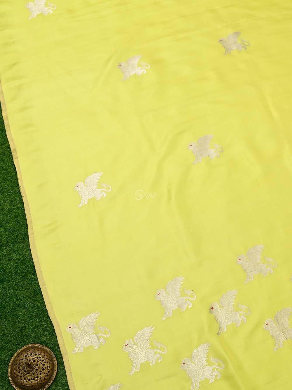 Bright Green Shikargah Boota Satin Silk Handloom Banarasi Saree - Sacred Weaves