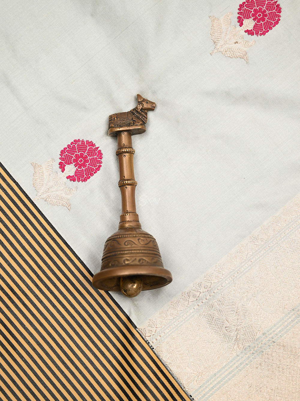 Cream Meenakari Katan Silk Handloom Banarasi Saree - Sacred Weaves