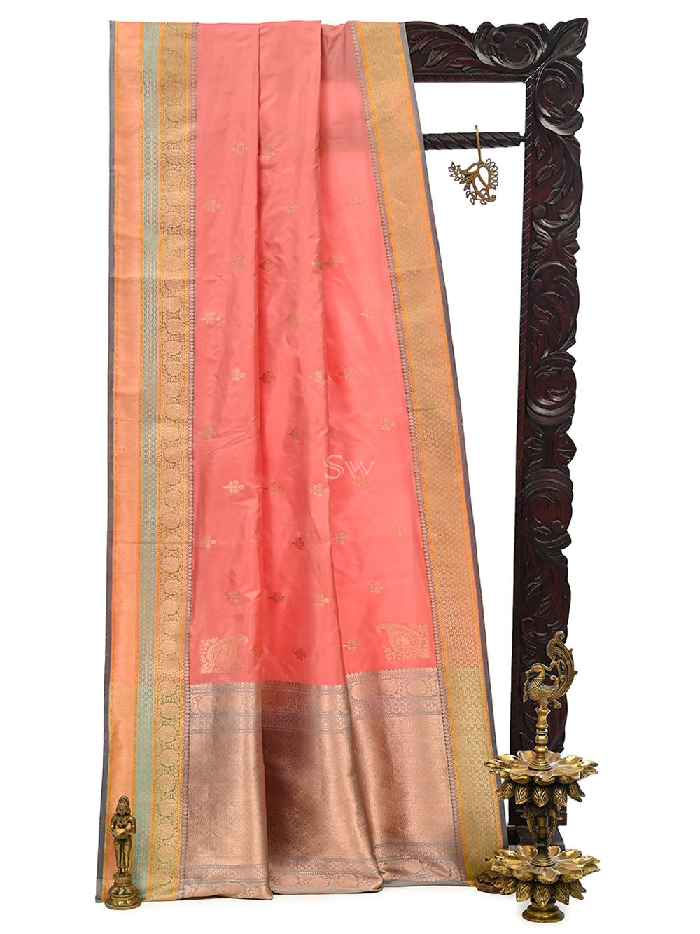 Pink Konia Katan Silk Handloom Banarasi Saree - Sacred Weaves