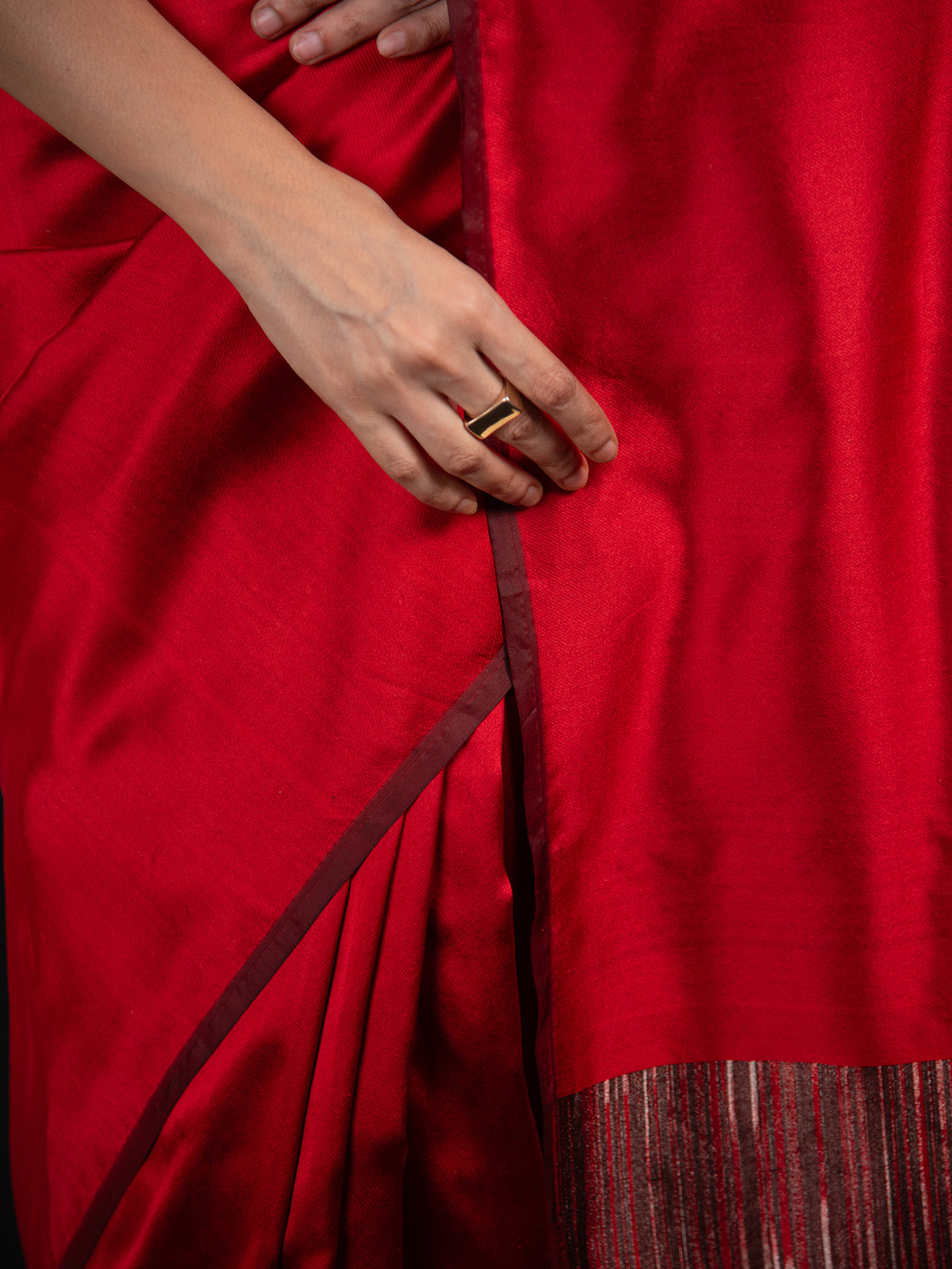 Red Plain Satin Silk Handloom Banarasi Saree - Sacred Weaves