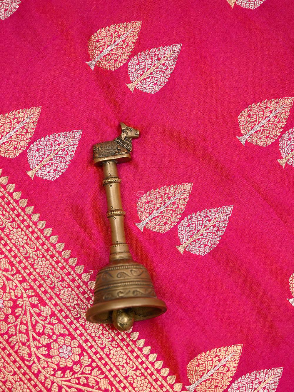 Pink Orange Booti Katan Silk Handloom Banarasi Saree - Sacred Weaves