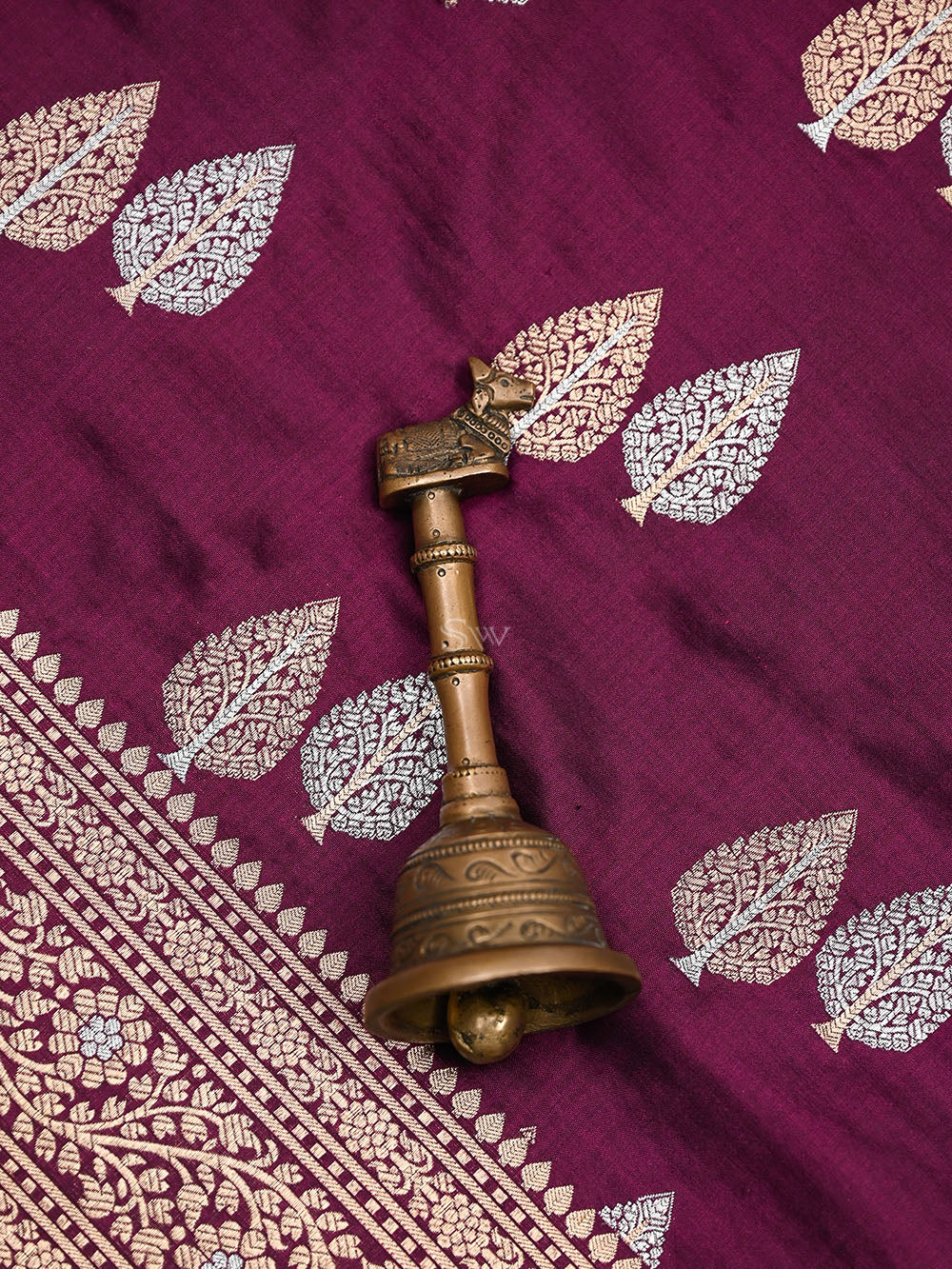 Wine Booti Katan Silk Handloom Banarasi Saree - Sacred Weaves