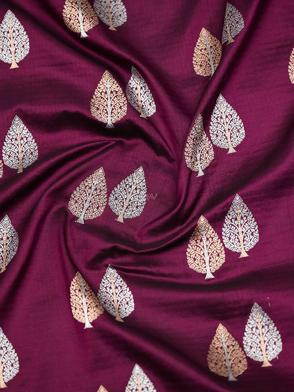 Wine Booti Katan Silk Handloom Banarasi Saree - Sacred Weaves