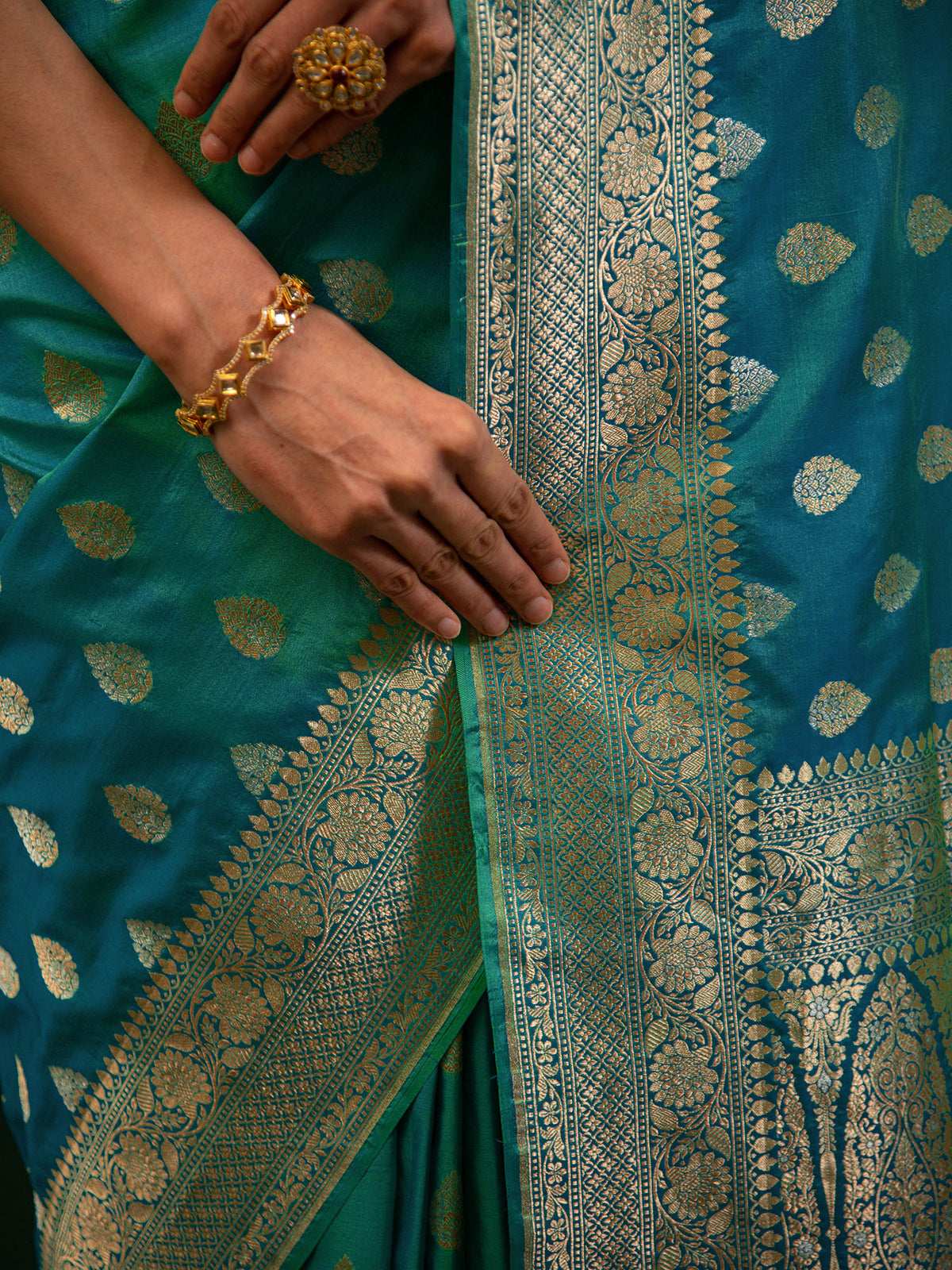 Peacock Blue Booti Katan Silk Handloom Banarasi Saree - Sacred Weaves