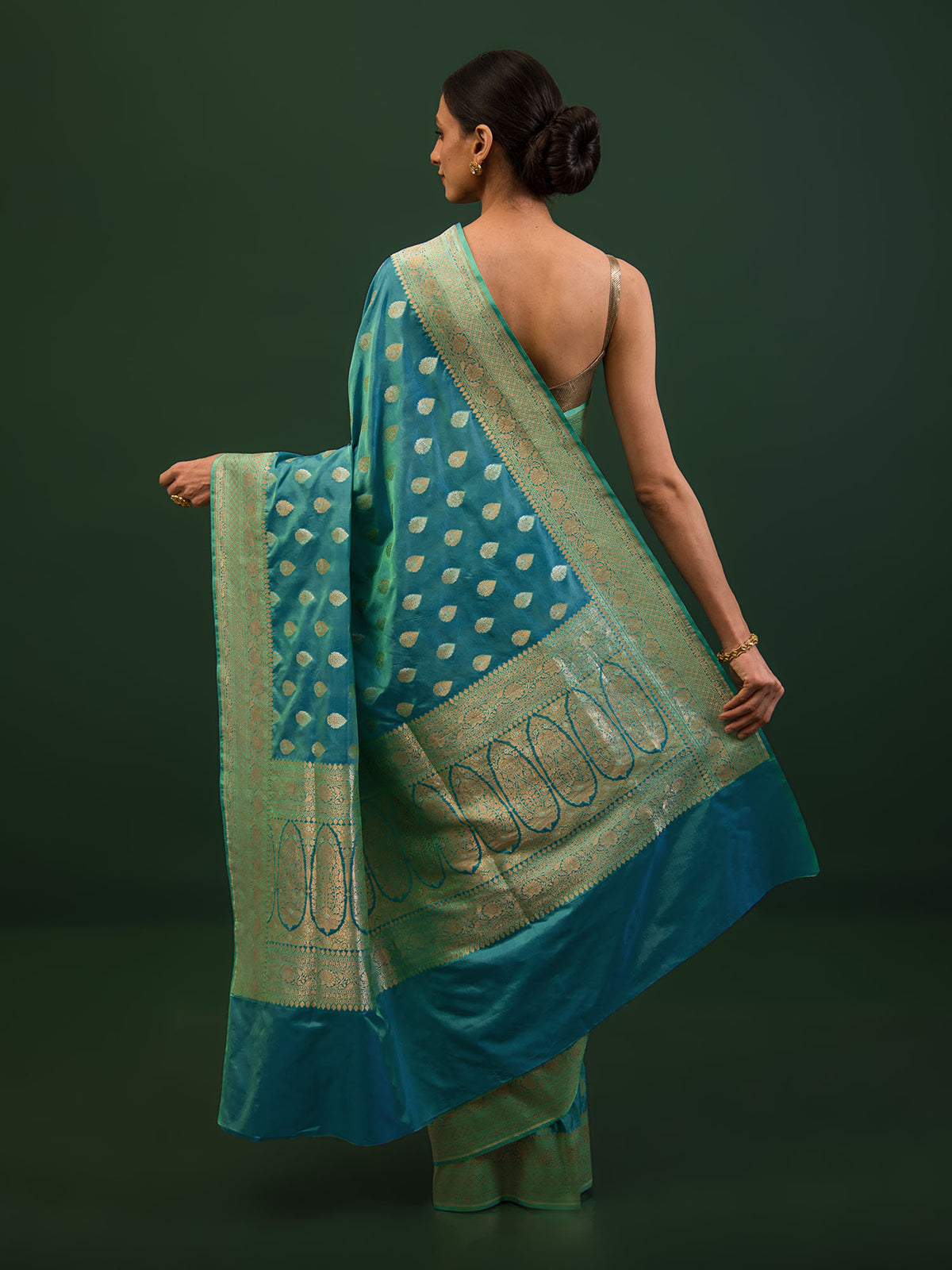 Peacock Blue Booti Katan Silk Handloom Banarasi Saree - Sacred Weaves