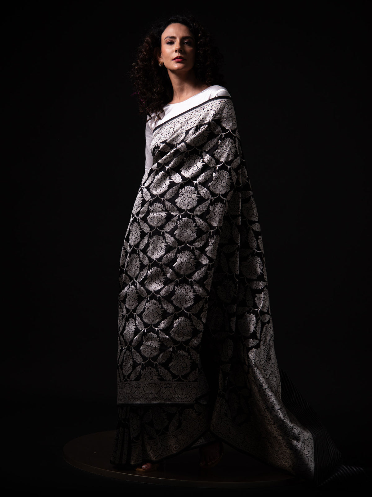 Black Shikargah Katan Silk Handloom Banarasi Saree - Sacred Weaves