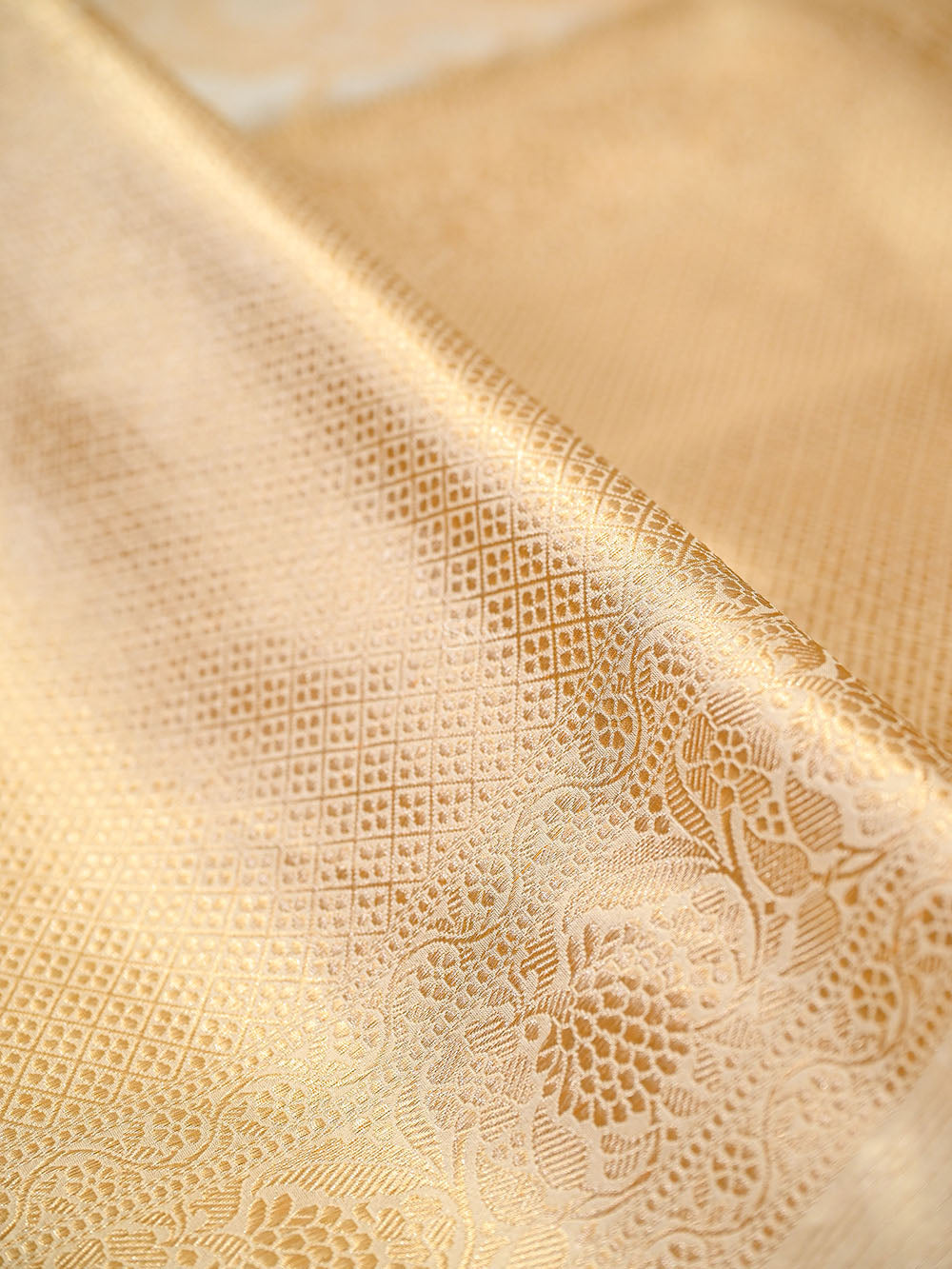 Cream Sona Roopa Silk Tissue Real Zari Handloom Banarasi Saree - Sacred Weaves