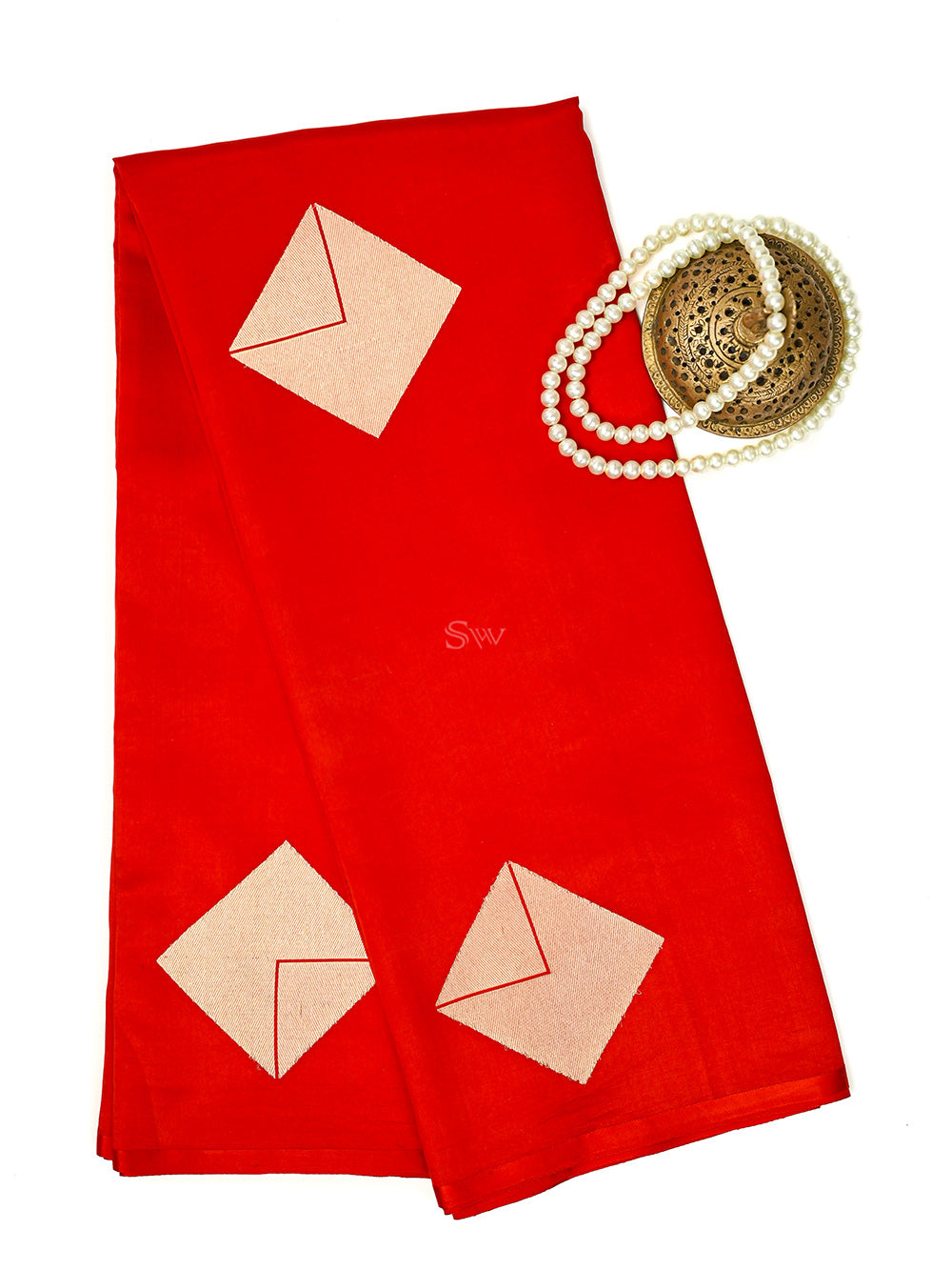 Red Boota Pure Silk Handloom Banarasi Saree - Sacred Weaves