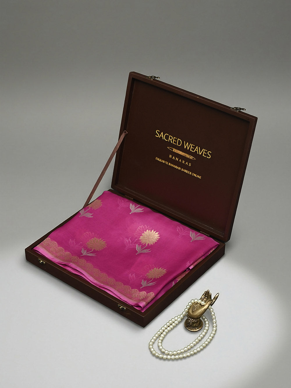Magenta Boota Organza Handloom Banarasi Saree