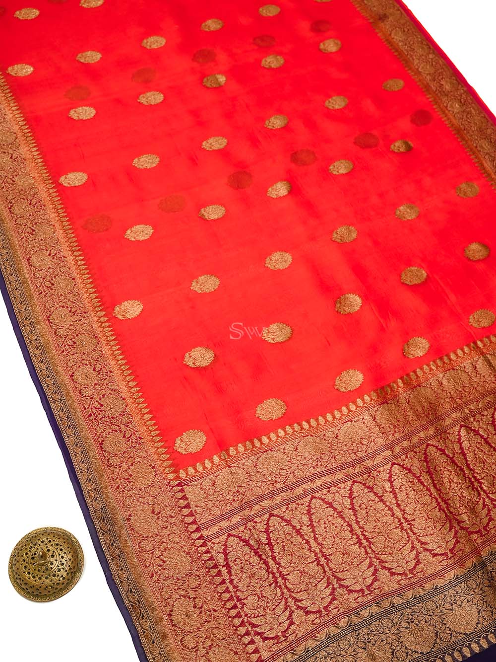 Red Organza Silk Handloom Banarasi Saree - Sacred Weaves