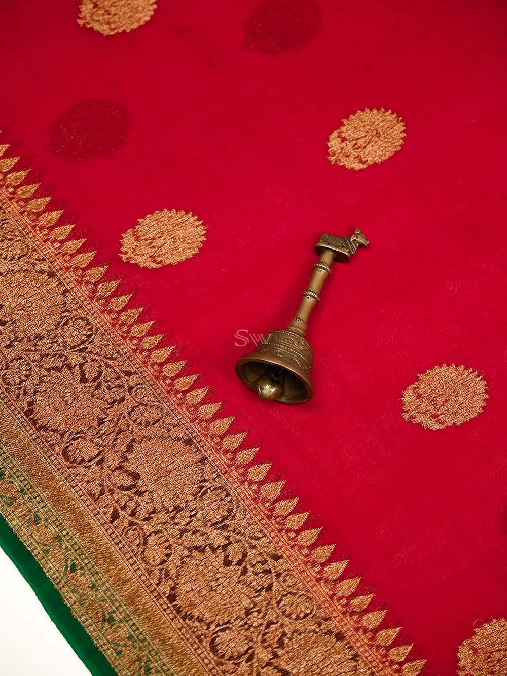 Maroon Organza Silk Handloom Banarasi Saree - Sacred Weaves