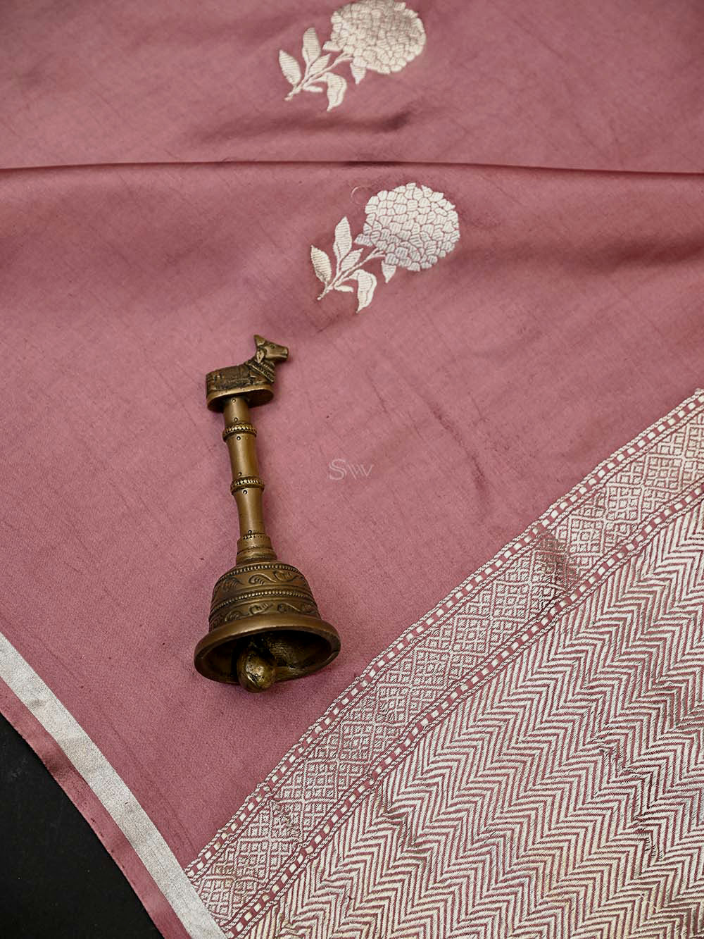 Dusty Pink Boota Satin Silk Handloom Banarasi Saree - Sacred Weaves