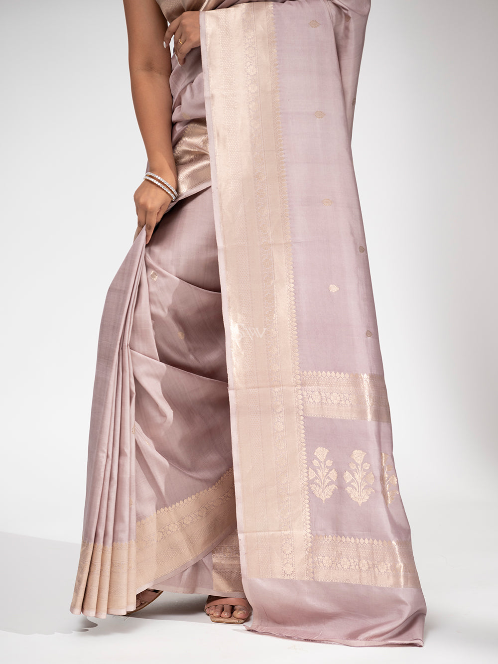 Dusty Lilac Summer Silk Handloom Banarasi Saree - Sacred Weaves