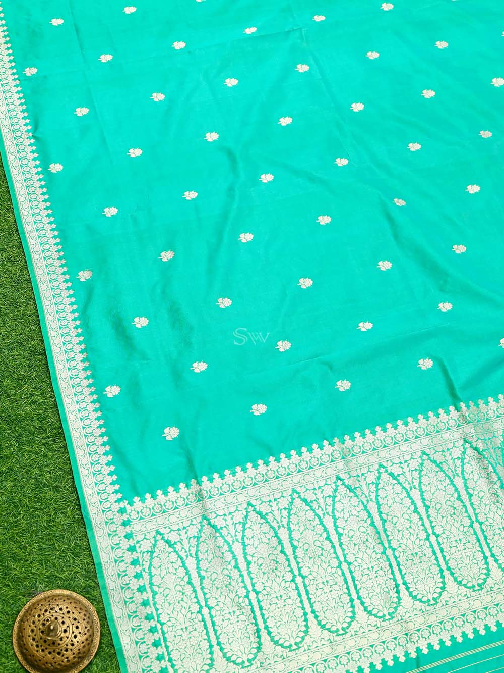 Sea Green Booti Katan Silk Handloom Banarasi Dupatta - Sacred Weaves