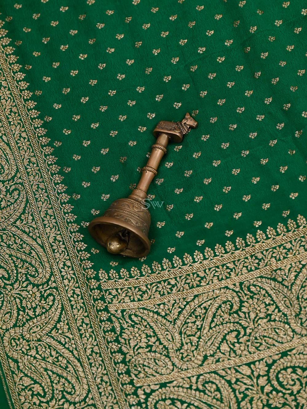 Green Crepe Silk Booti Handloom Banarasi Saree - Sacred Weaves