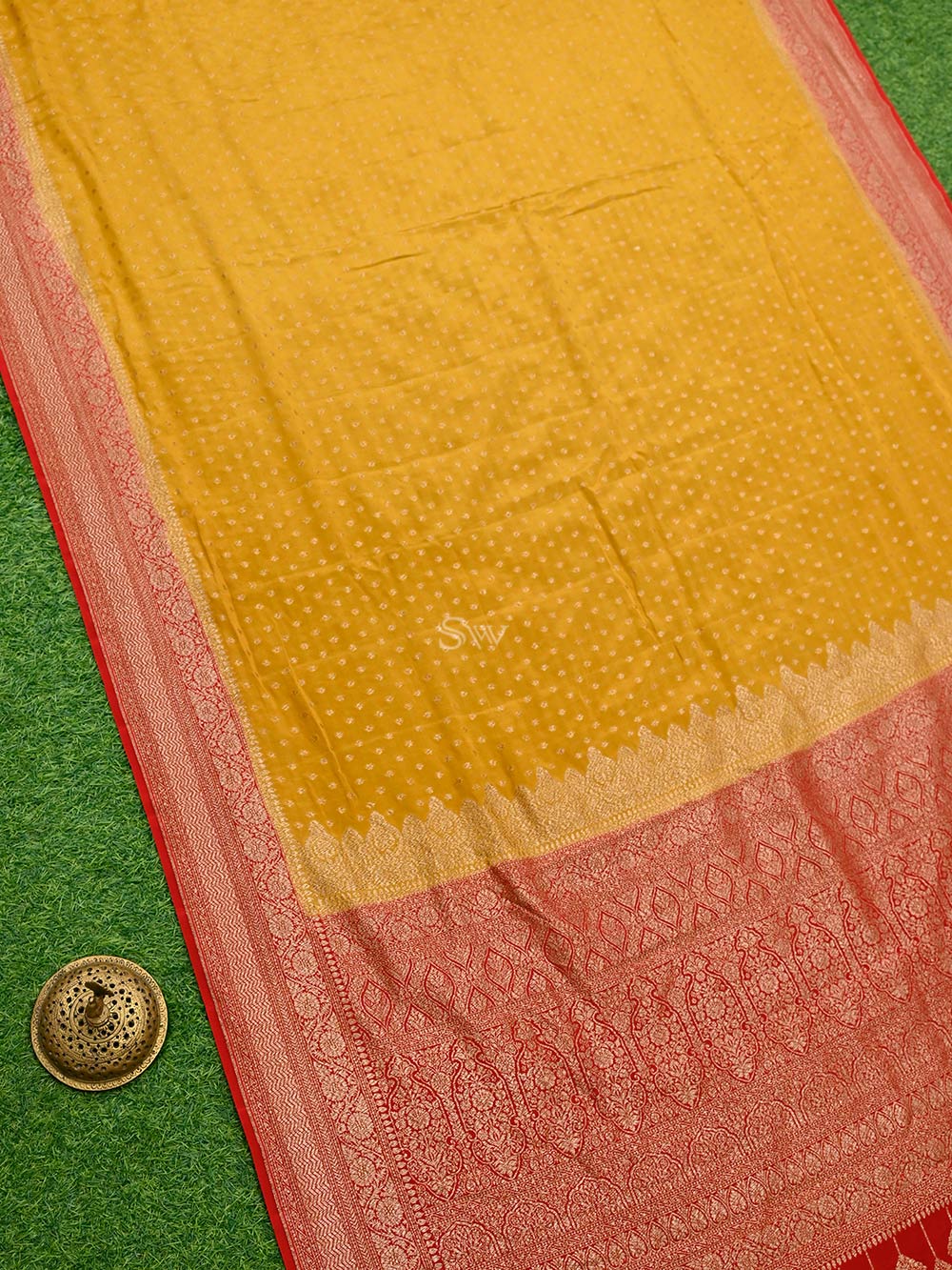 Mustard Crepe Silk Booti Handloom Banarasi Saree - Sacred Weaves