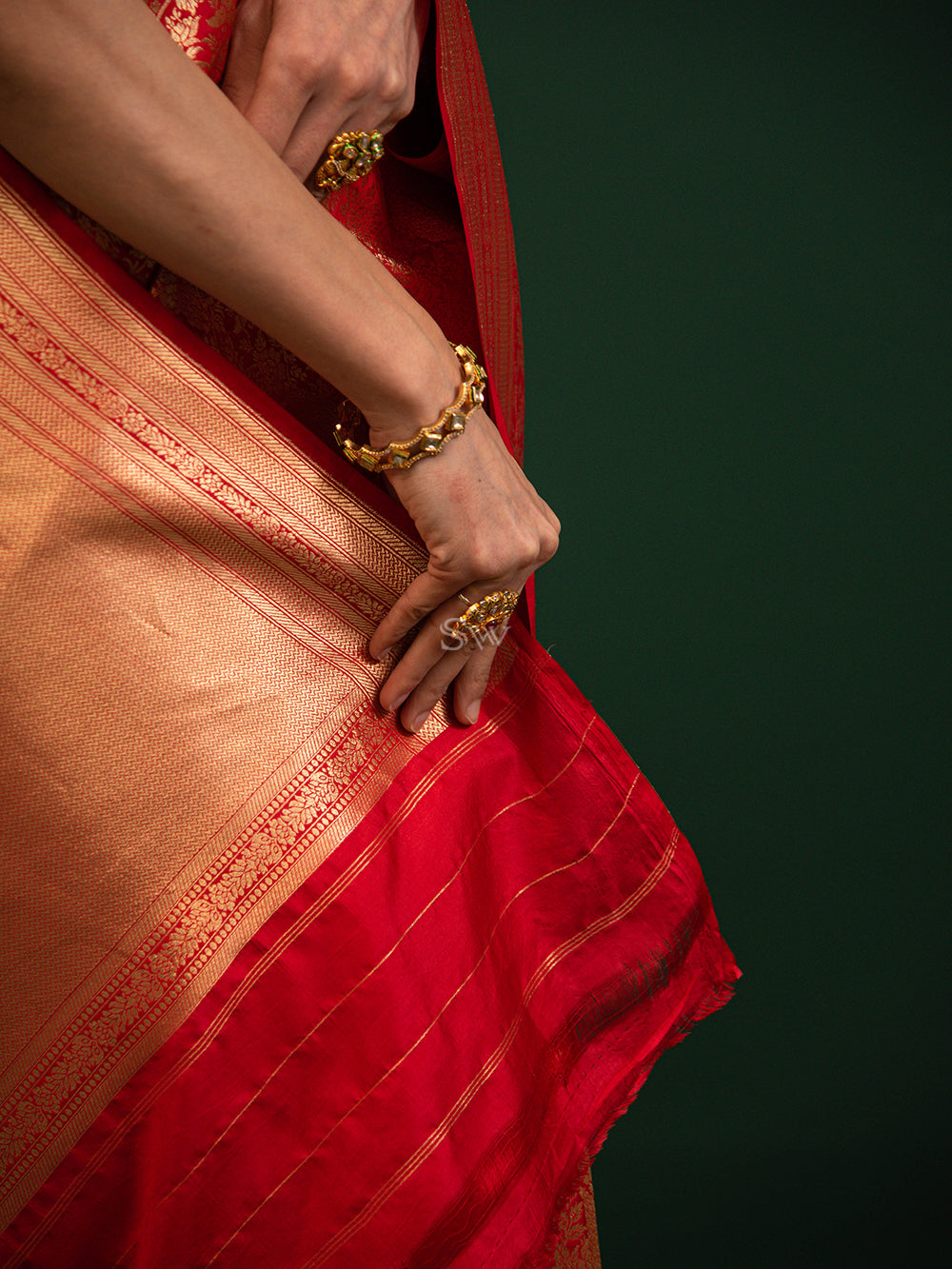 Red Shikargah Brocade Handloom Banarasi Saree - Sacred Weaves
