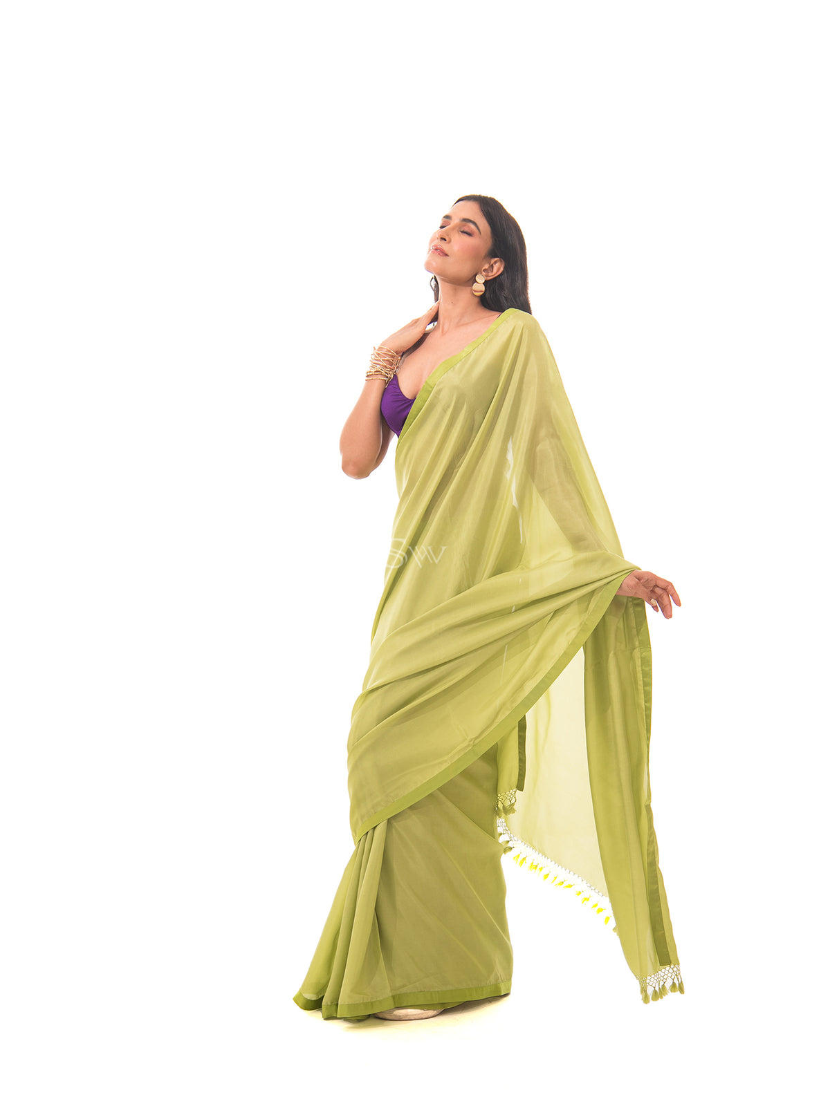 Green Plain Silk Handloom Saree - Sacred Weaves