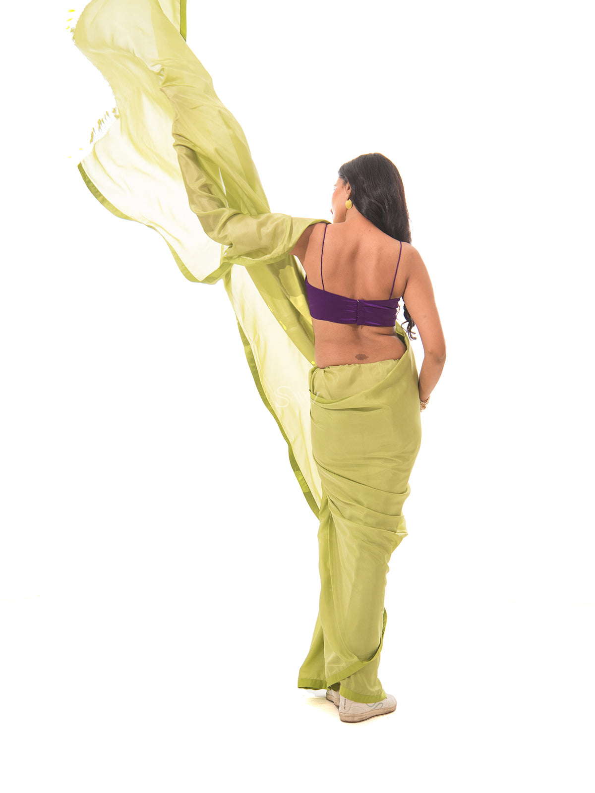 Green Plain Silk Handloom Saree - Sacred Weaves