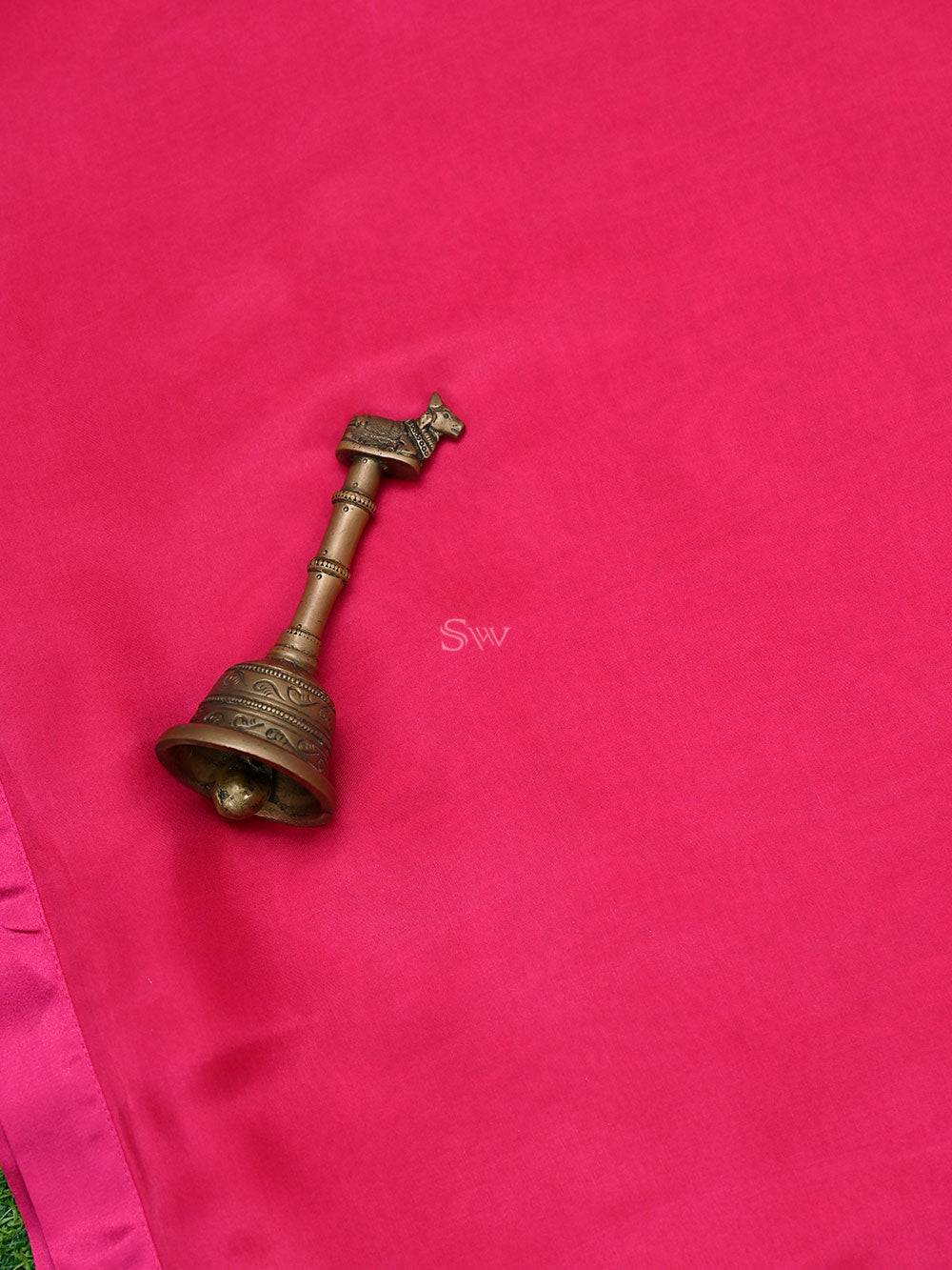 Pink Plain Silk Handloom Saree - Sacred Weaves