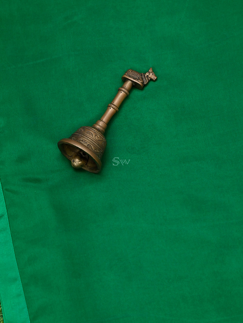 Dark Green Plain Silk Handloom Saree - Sacred Weaves