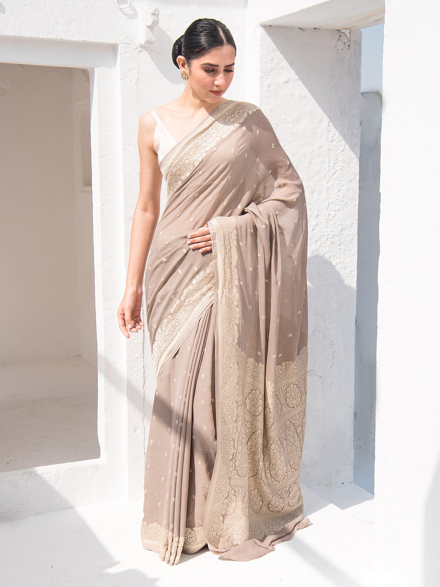Pastel Brown Crepe Silk Handloom Banarasi Saree - Sacred Weaves
