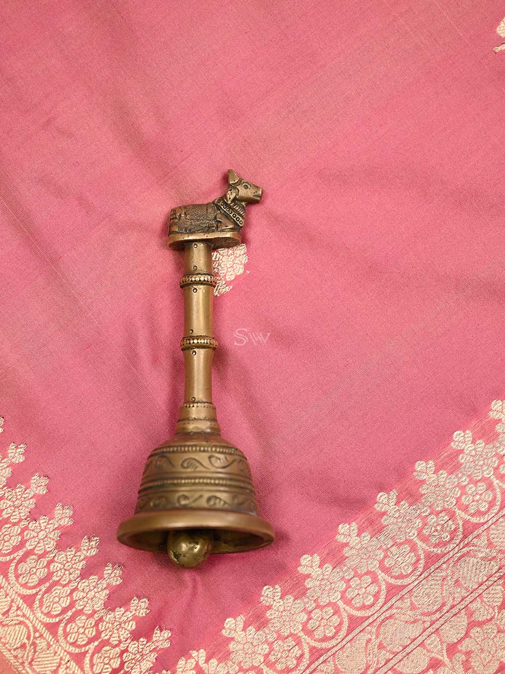 Pink Booti Katan Silk Handloom Banarasi Dupatta - Sacred Weaves