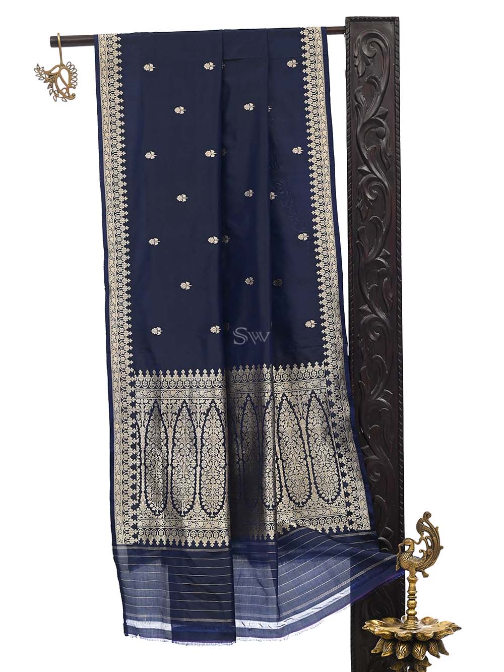 Navy Blue Booti Katan Silk Handloom Banarasi Dupatta