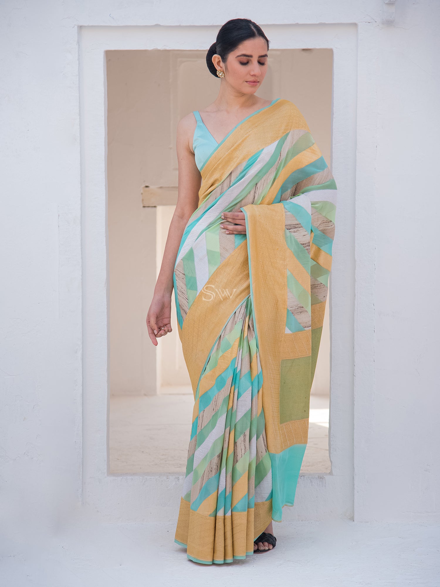 Pastel Green Grey Rangkat Tussar Georgette Handloom Banarasi Saree - Sacred Weaves