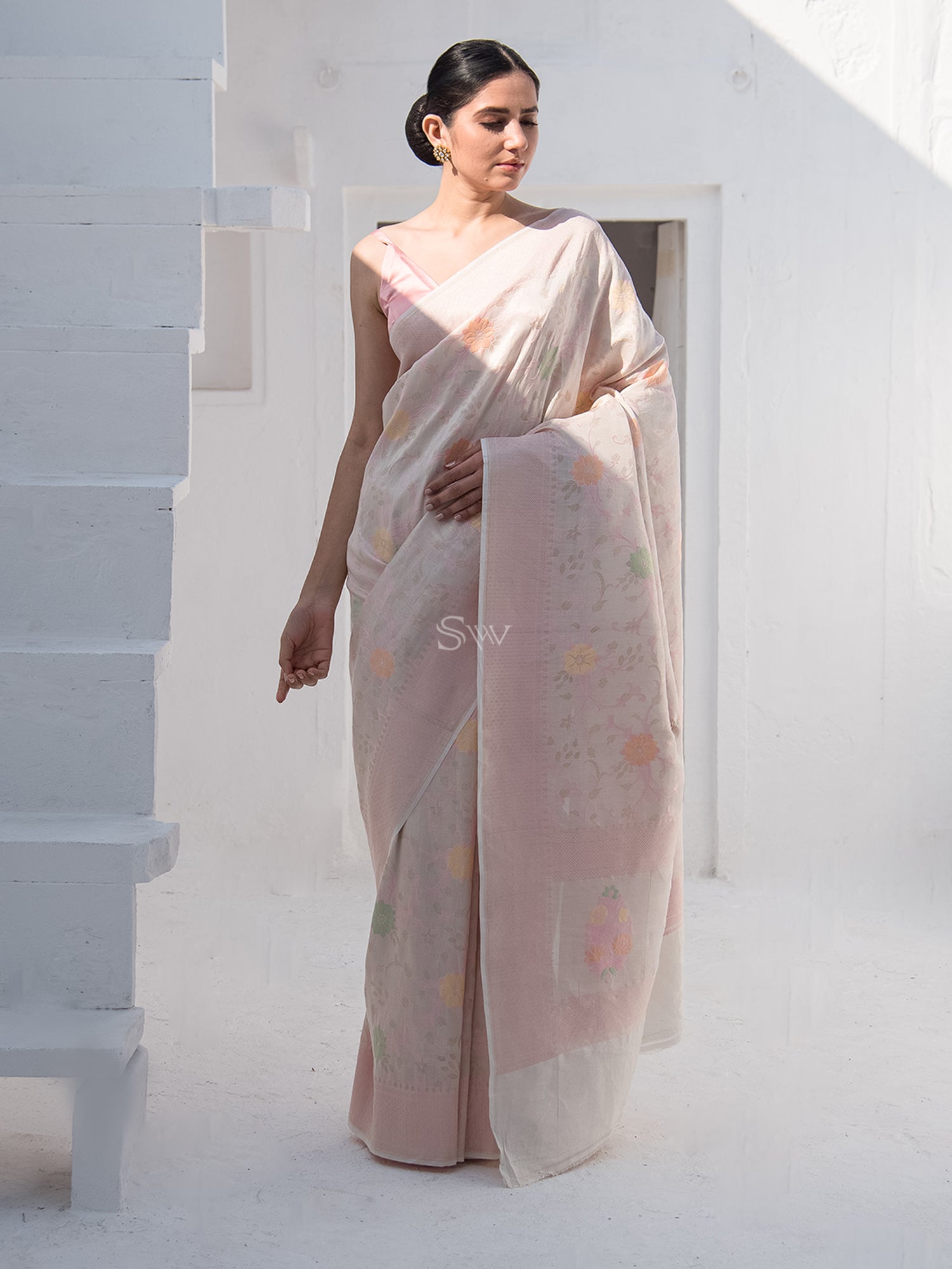 Off-White Flowy Tissue Silk Handloom Banarasi Saree - Sacred Weaves