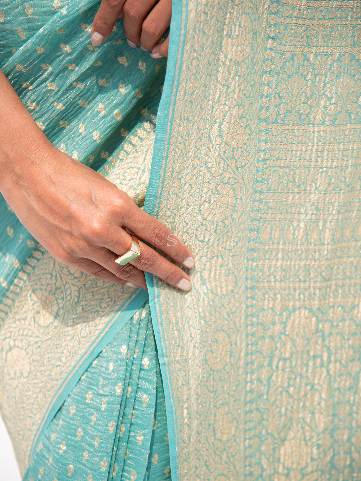 Aqua Green Crush Tissue Silk Handloom Banarasi Saree - Sacred Weaves