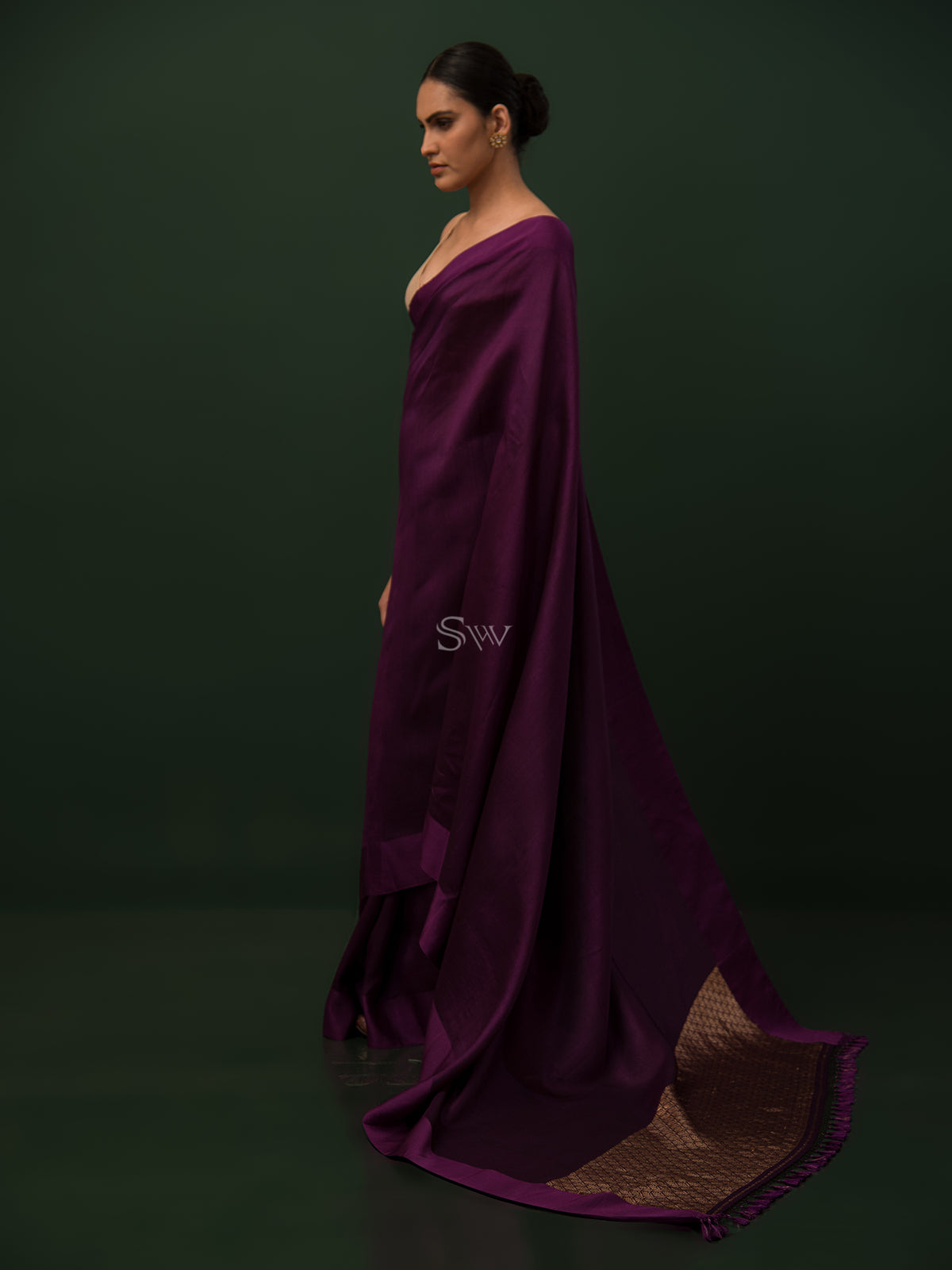 Purple Plain Silk Handloom Saree - Sacred Weaves