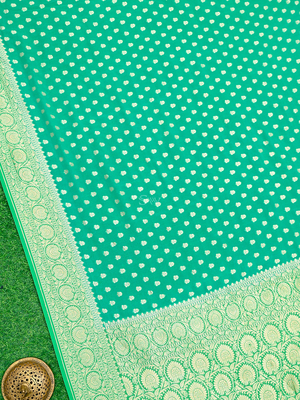 Sea Green Booti Khaddi Georgette Handloom Banarasi Saree - Sacred Weaves