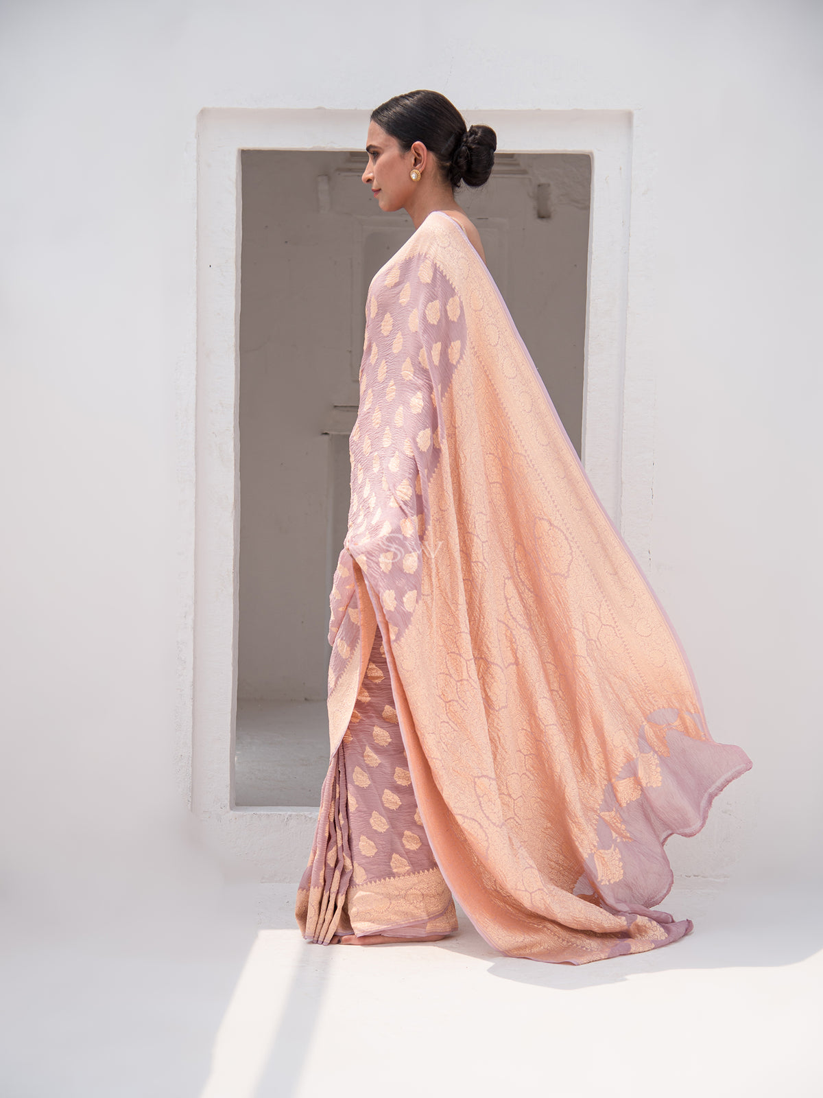 Pastel Purple Pure Crush Tissue Silk Handloom Banarasi Saree