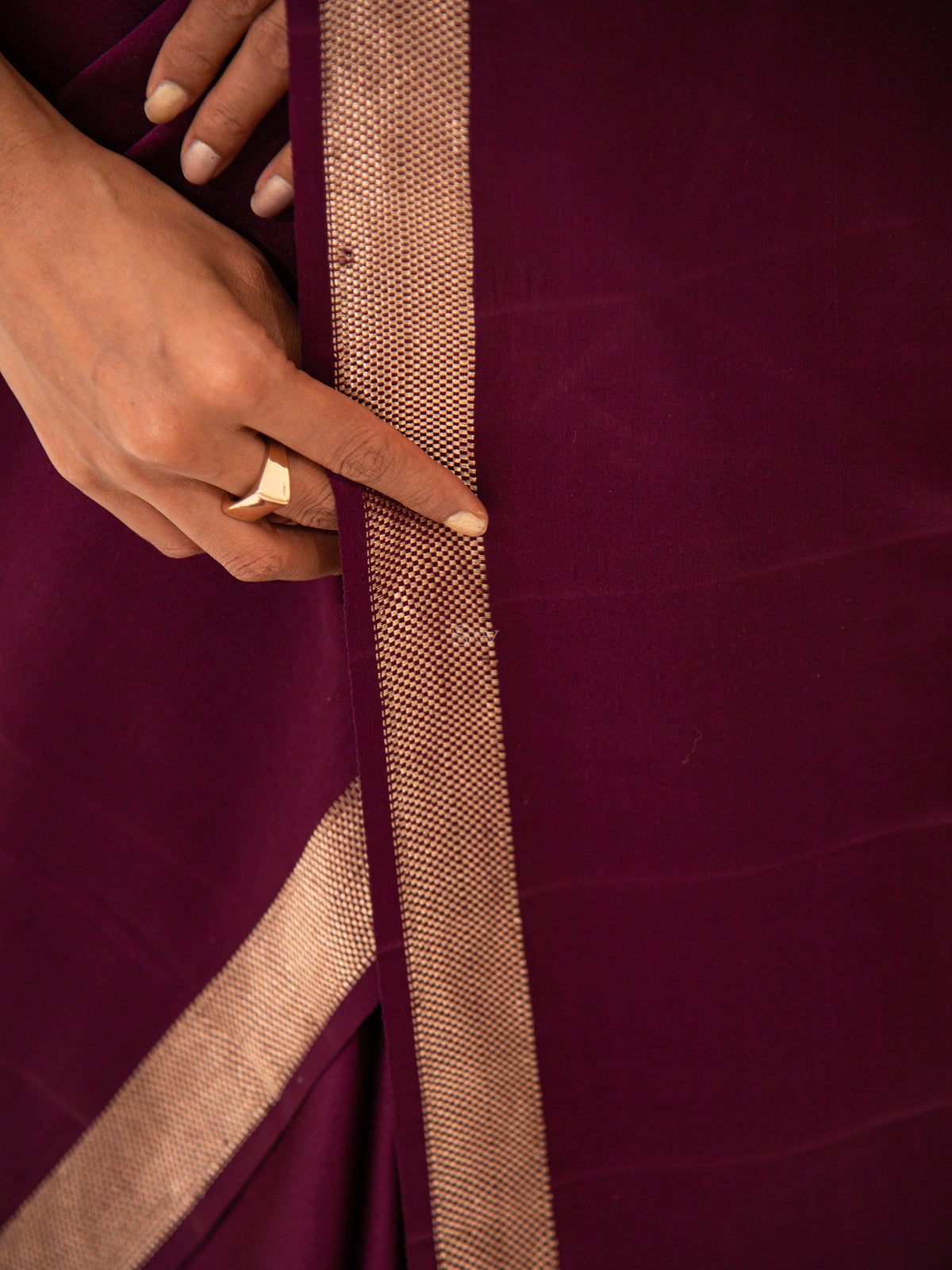 Wine Plain Satin Silk Handloom Banarasi Saree - Sacred Weaves