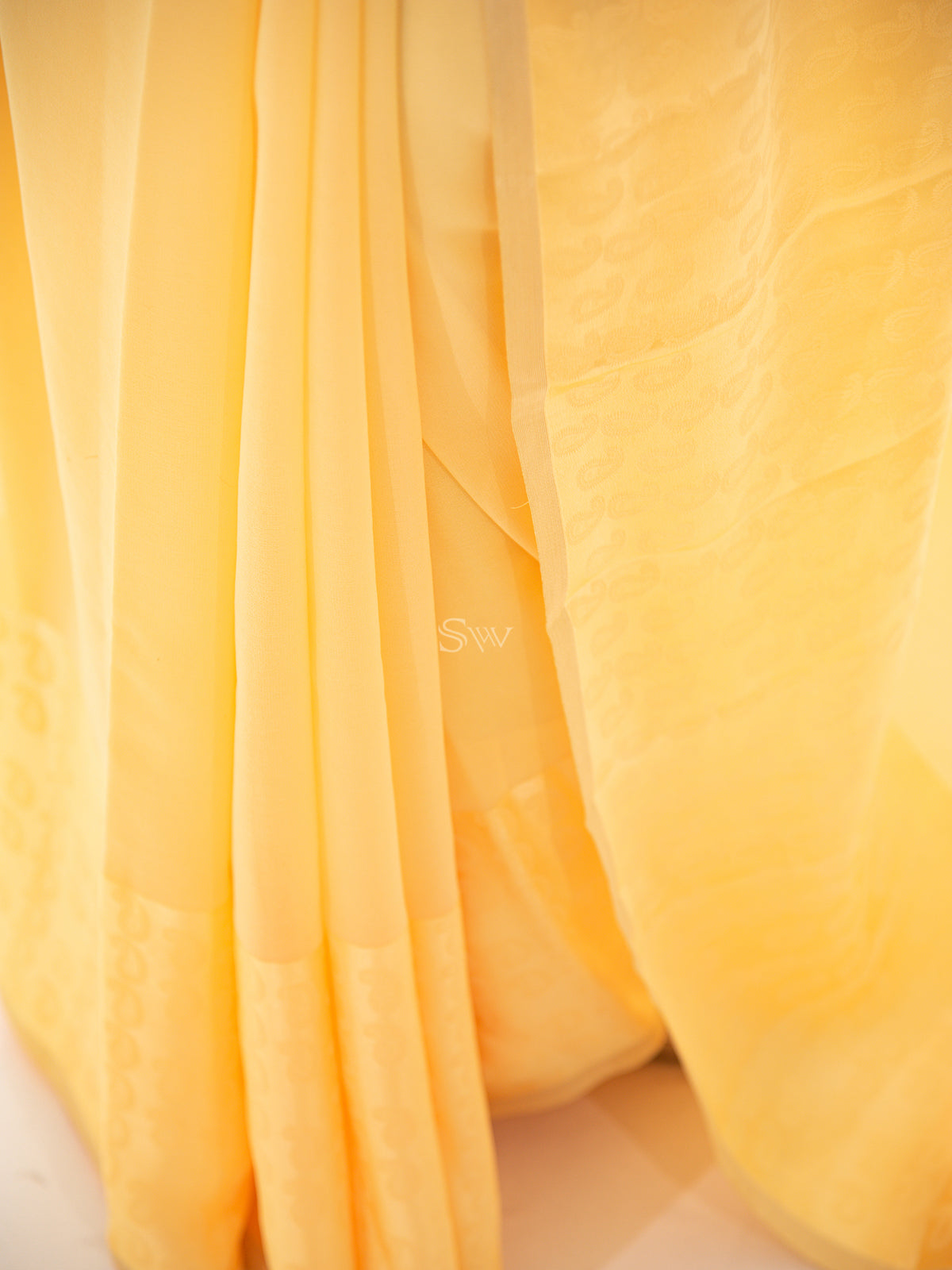 Yellow Plain Satin Georgette Handloom Saree - Sacred Weaves