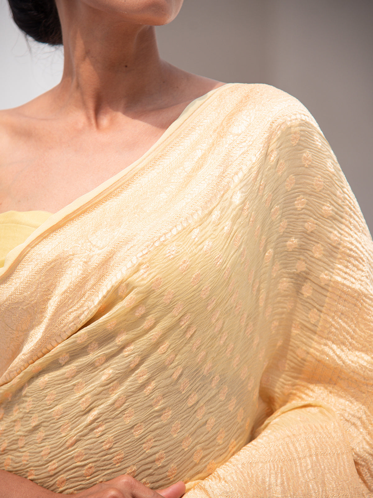 Pastel Yellow Pure Crush Tissue Silk Handloom Banarasi Saree