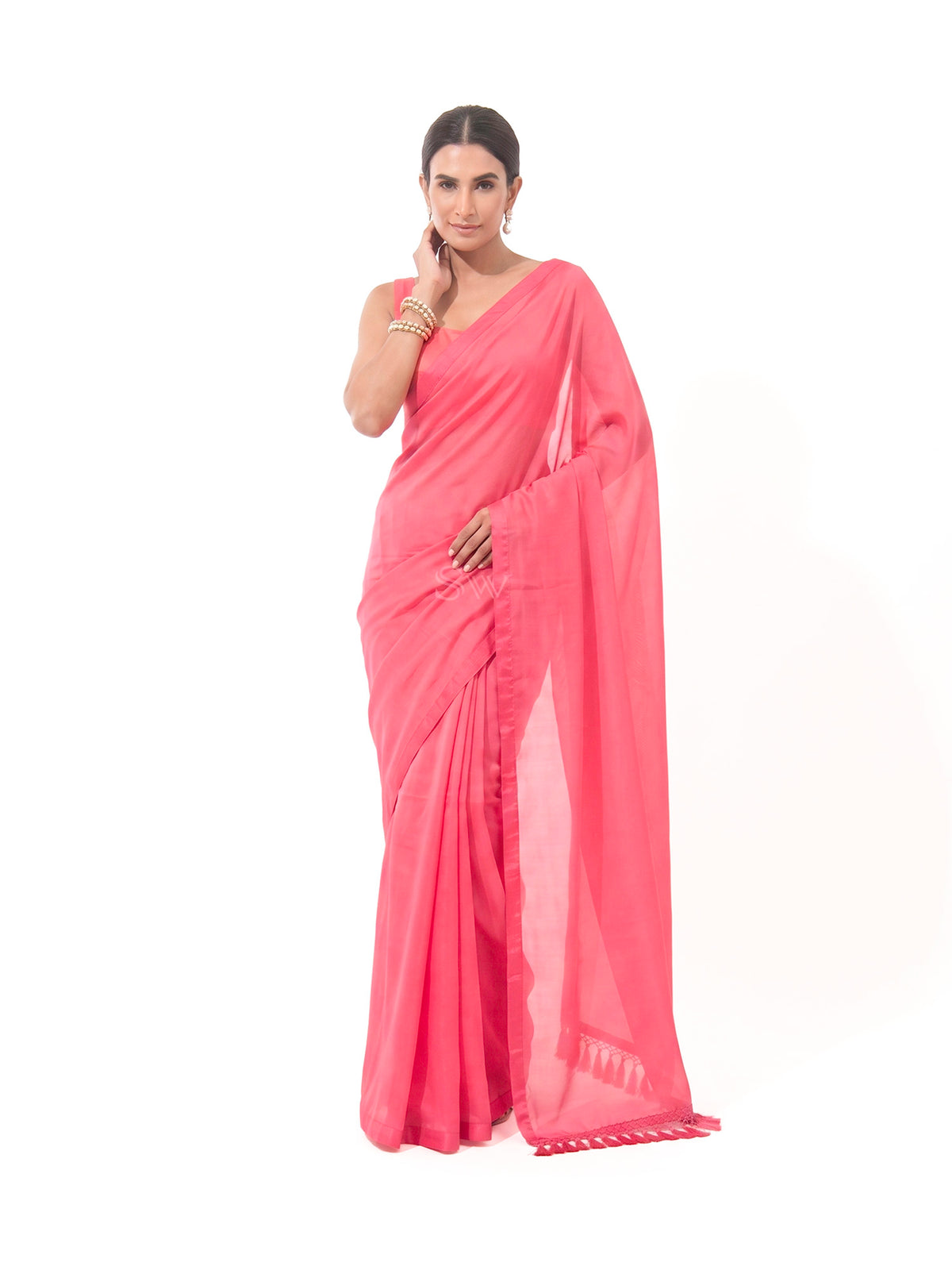 Coral Pink Plain Silk Handloom Saree - Sacred Weaves