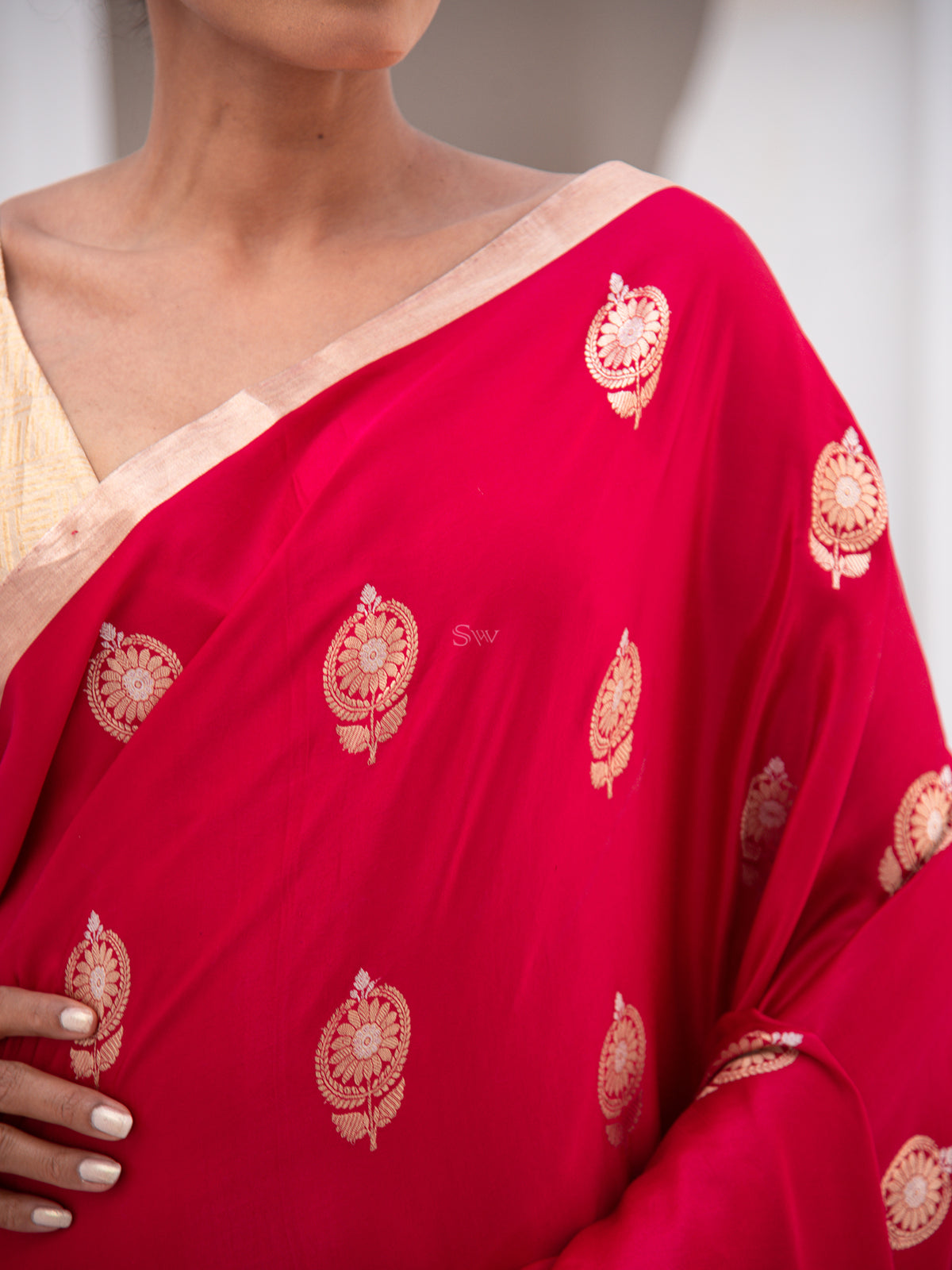 Magenta Mashru Satin Silk Handloom Banarasi Saree - Sacred Weaves